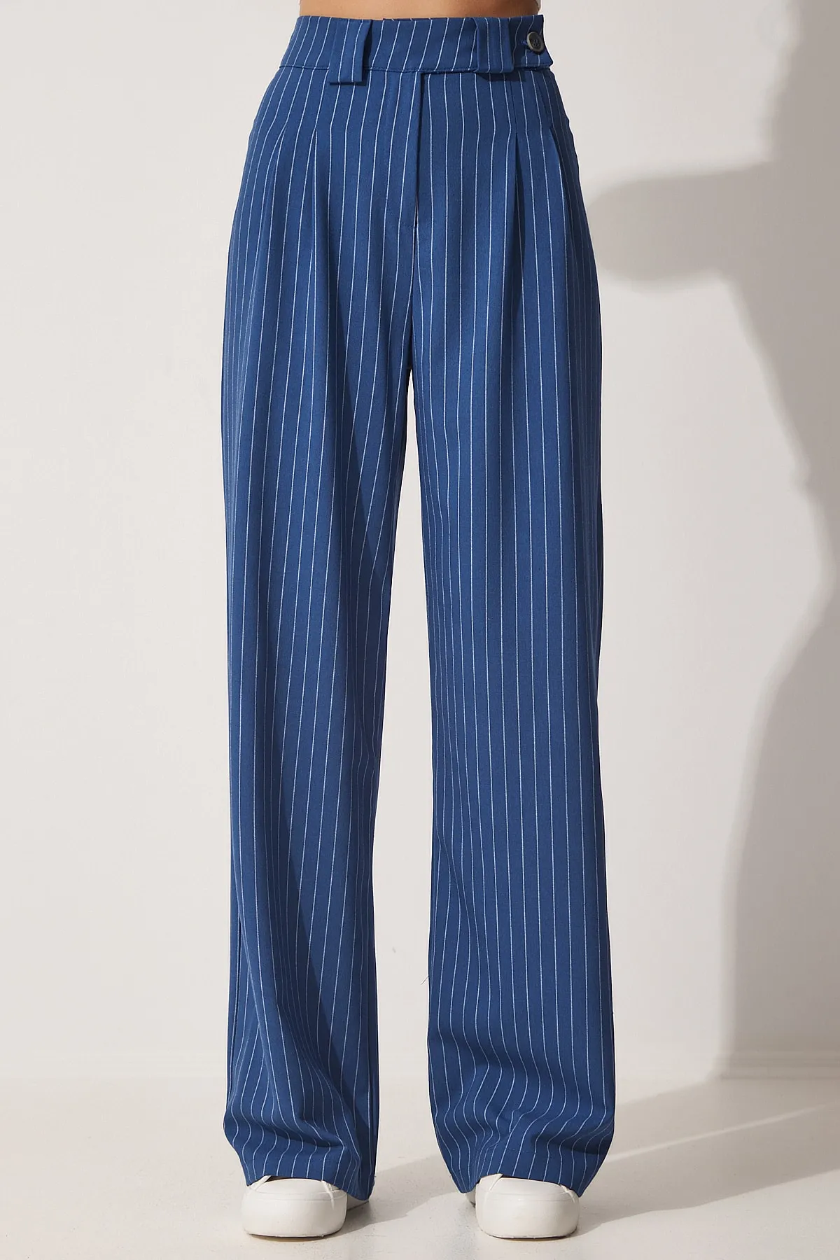 Happiness İstanbul  Dunkelblaue Damen-Plisseehose mit weitem Bein GK00008
