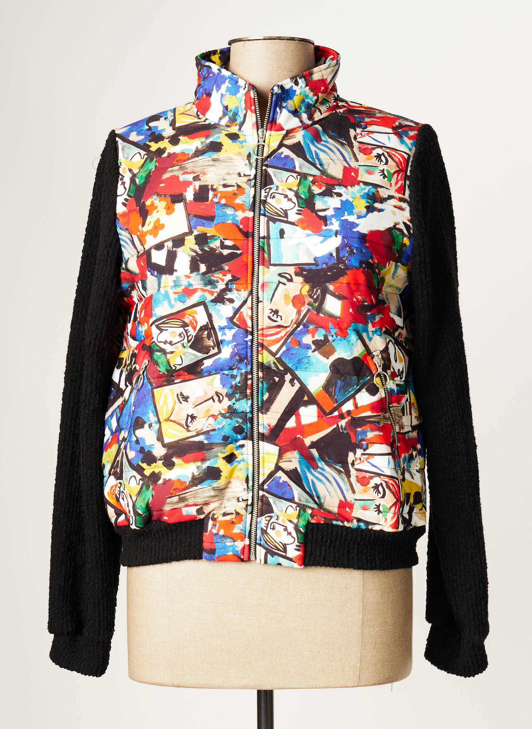 Maloka Doudounes Femme couleur noir