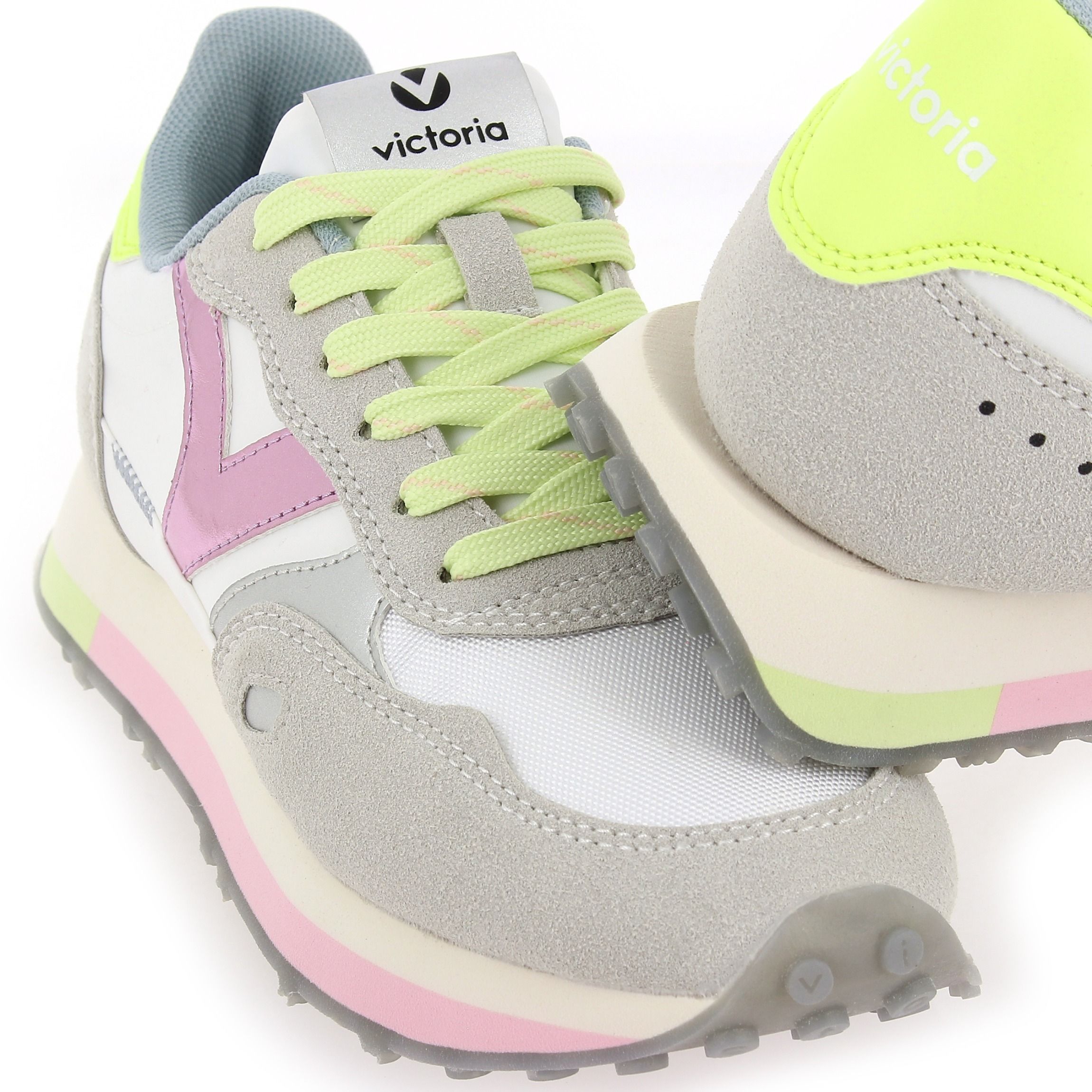 Victoria  1154104 - Blanc Rose