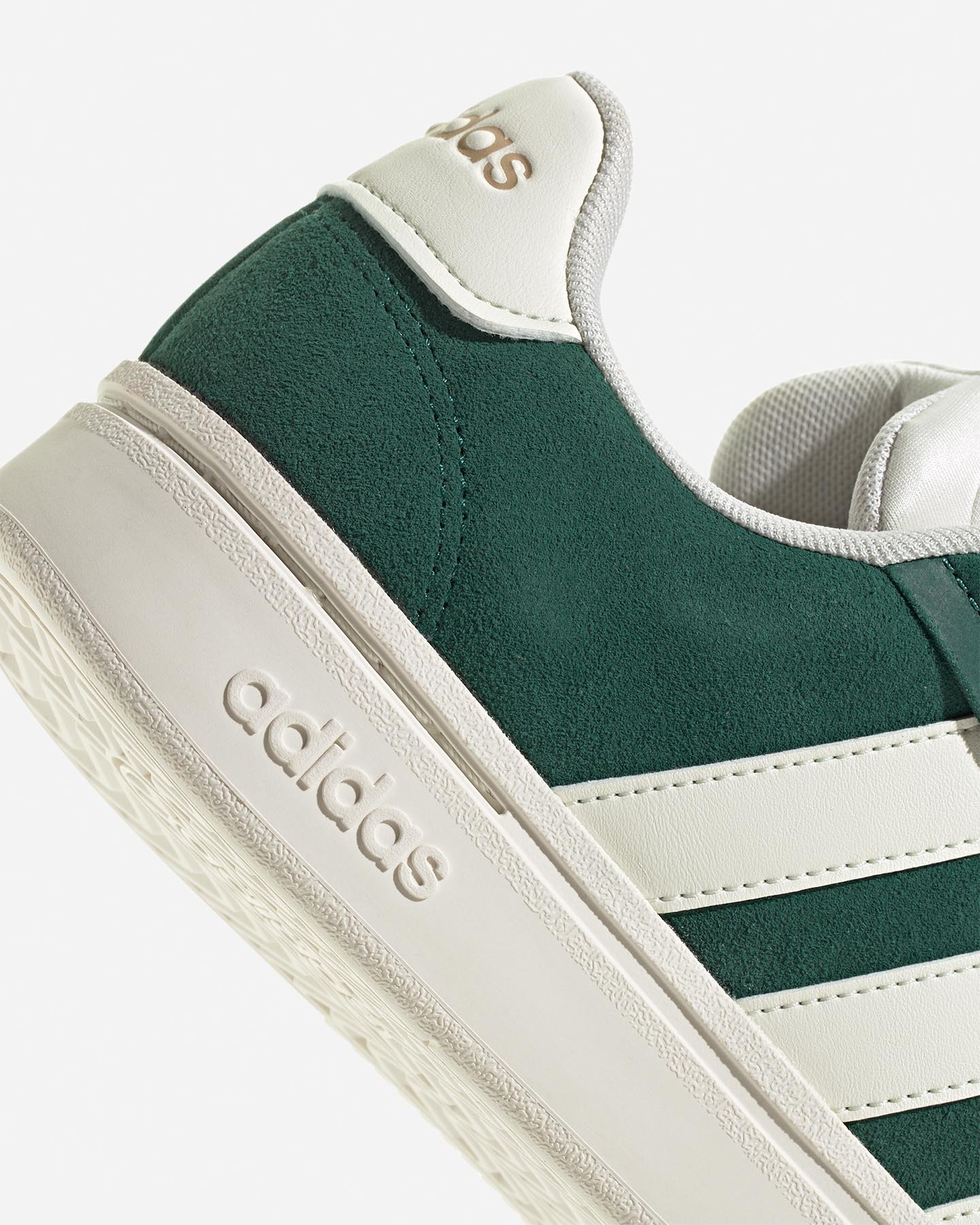 Buty sportowe Adidas Grand Court Alpha 00s W IH3850