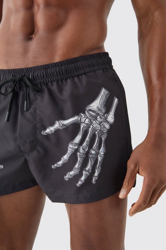 Super kurze Badehose mit Skelett-Händen
