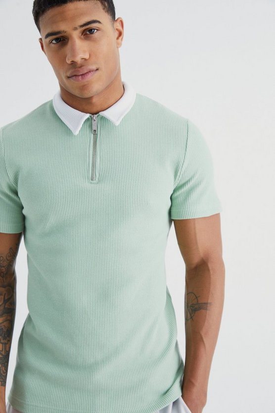 Kurzärmliges Muscle-Fit Poloshirt in Waffeloptik
