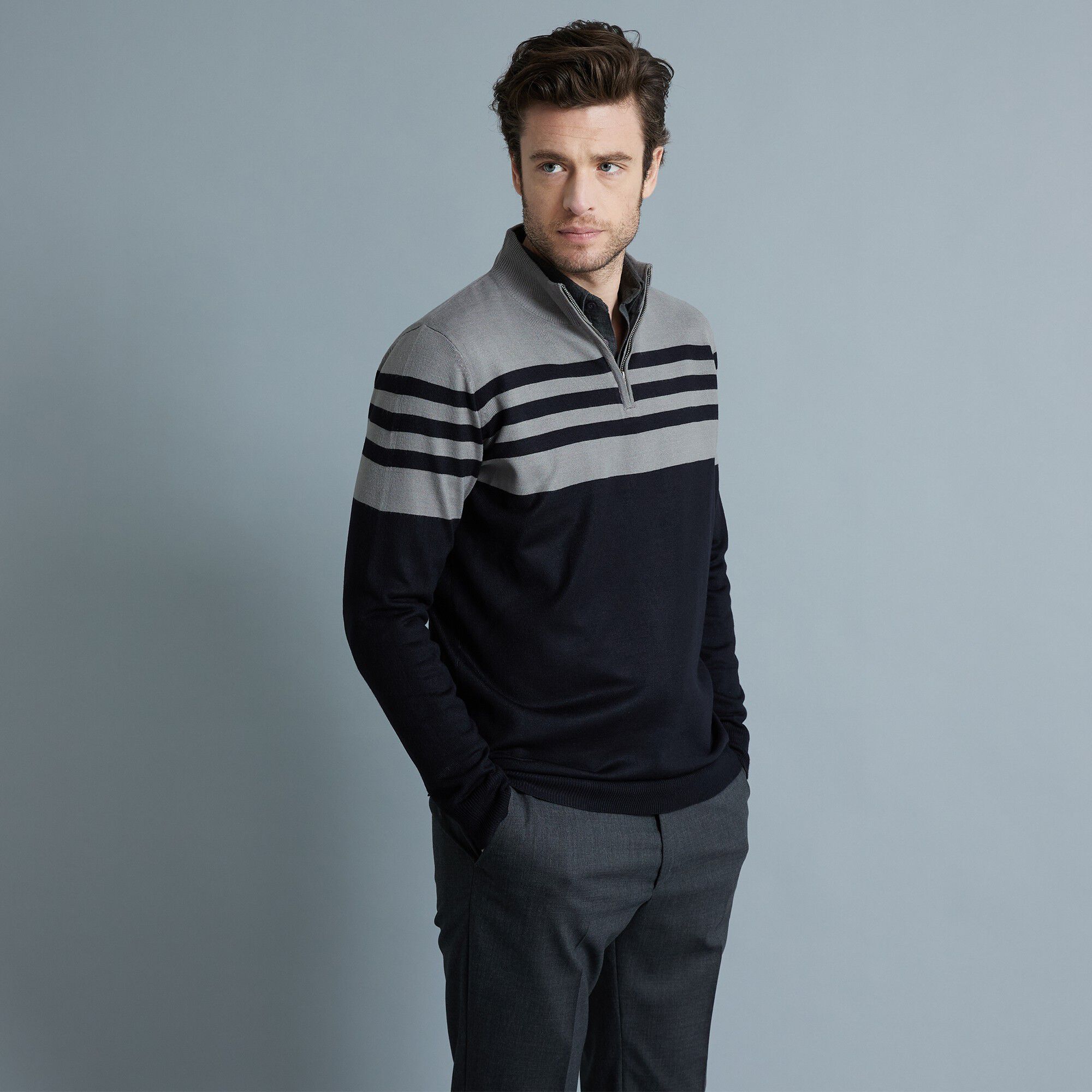 Pull rayé col montant zippé toucher cachemire