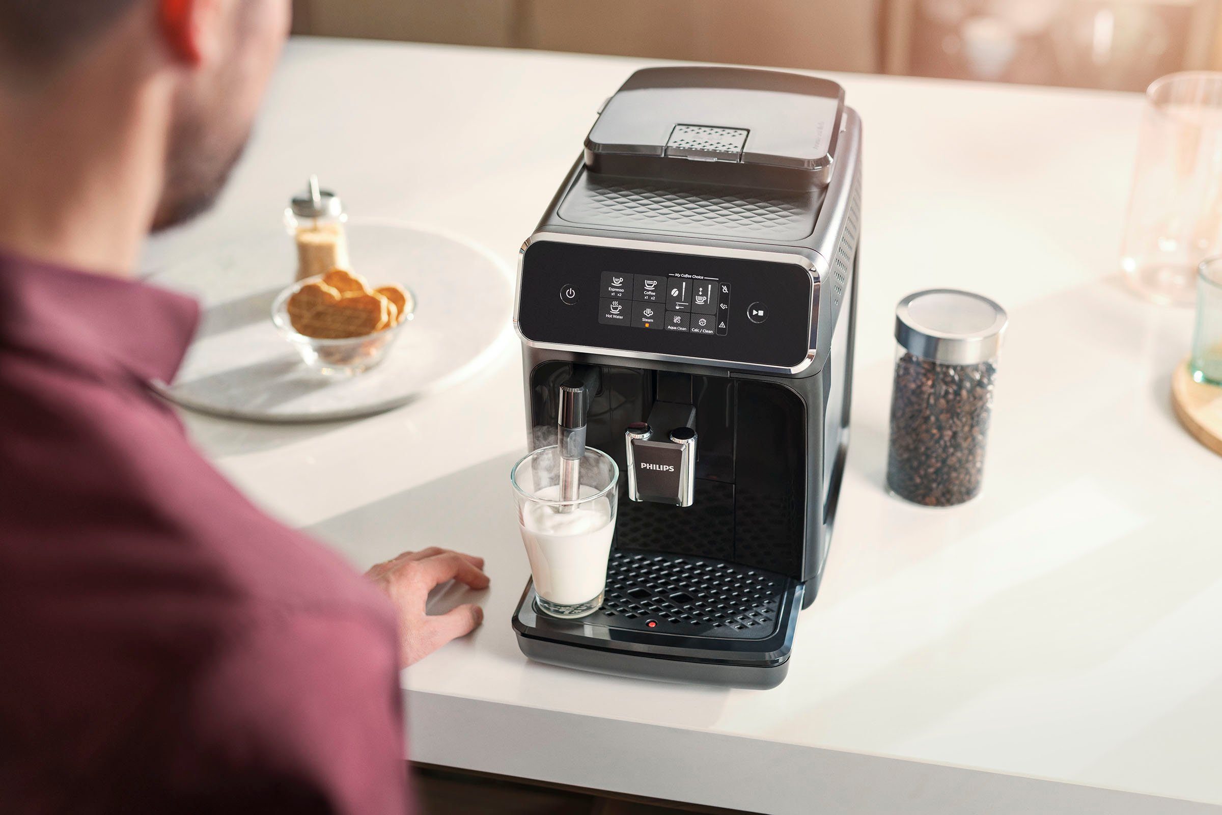 Philips Kaffeevollautomat 2200 Serie EP2220/10, für 2 Kaffeespezialitäten und anpassbarer Aromastärke, mattschwarz