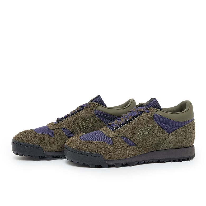 New Balance Rainier Low dark moss