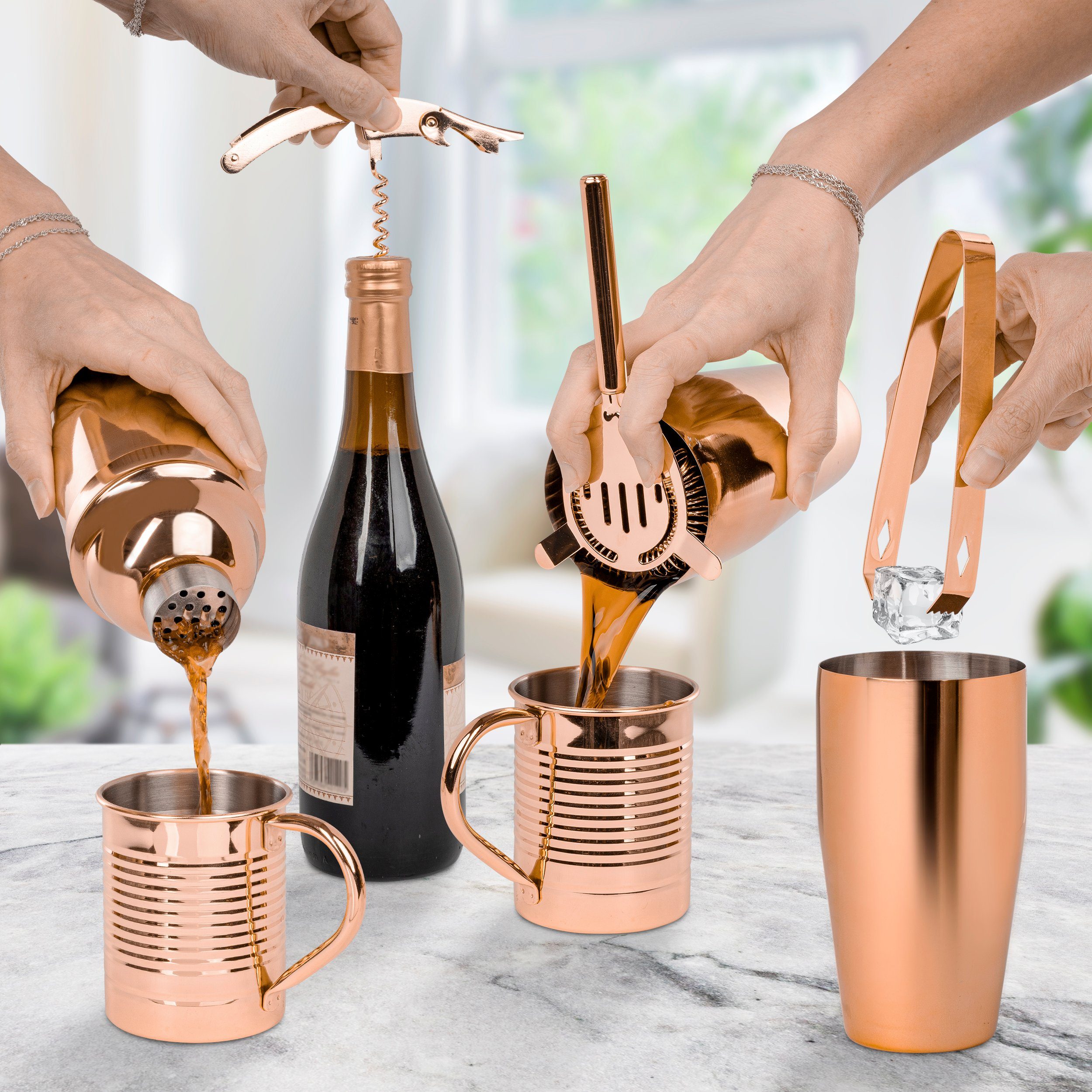 ONVAYA Cocktail Shaker Cocktail Set in Rosé-Gold, Cocktail Geschenkset mit Bambus-Halter