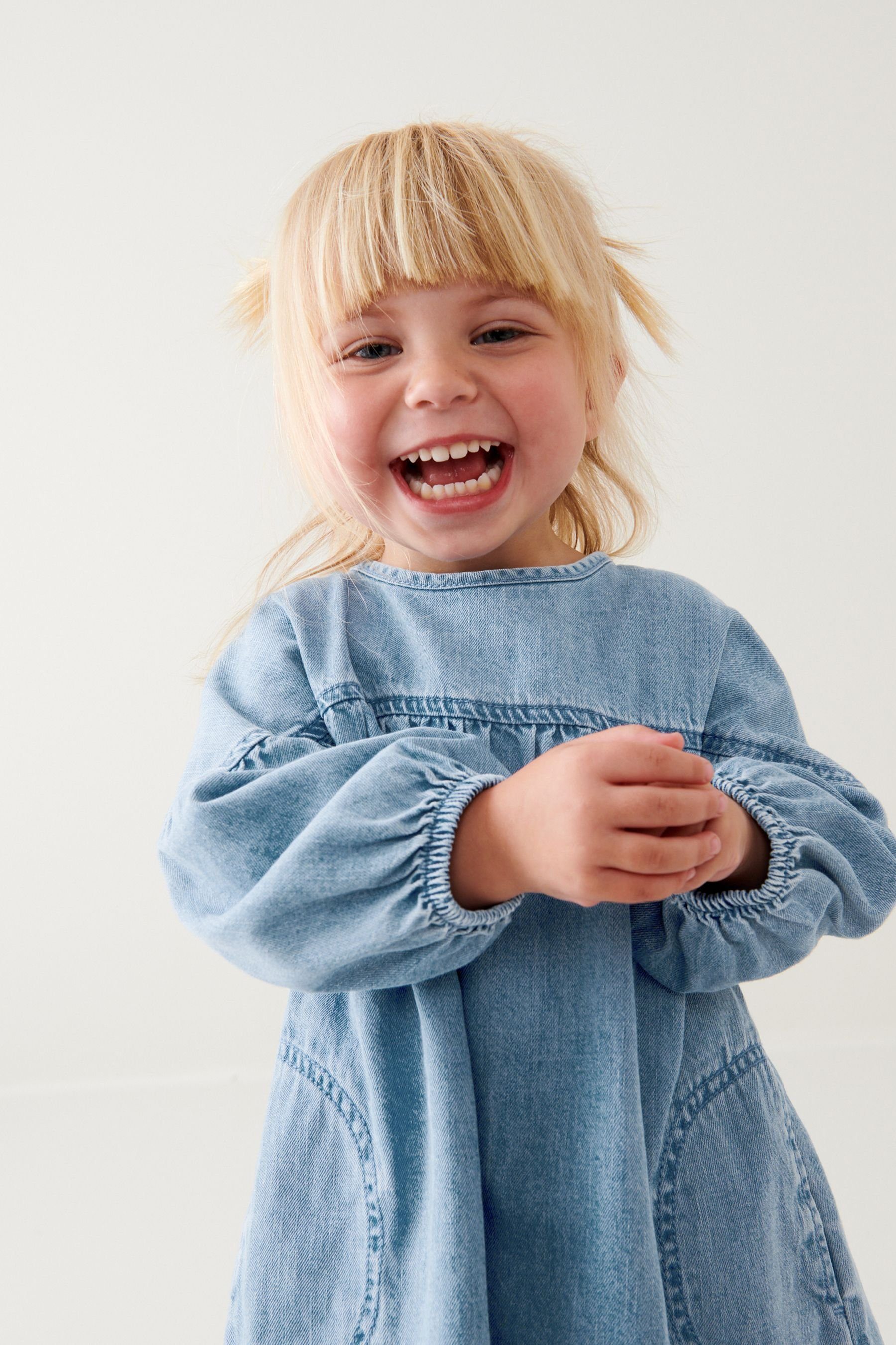Next Jeanskleid Relaxed Fit Baumwollkleid (1-tlg)