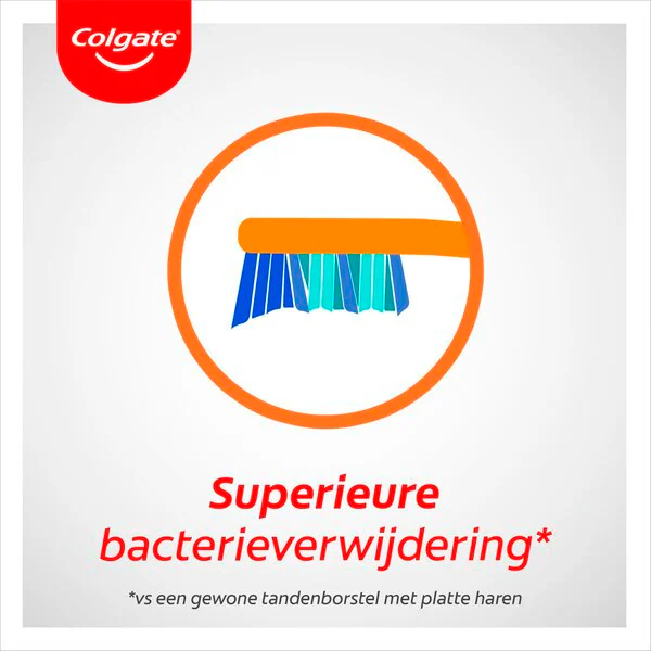 Colgate Triple Action közepes fogkefék 4 darabos