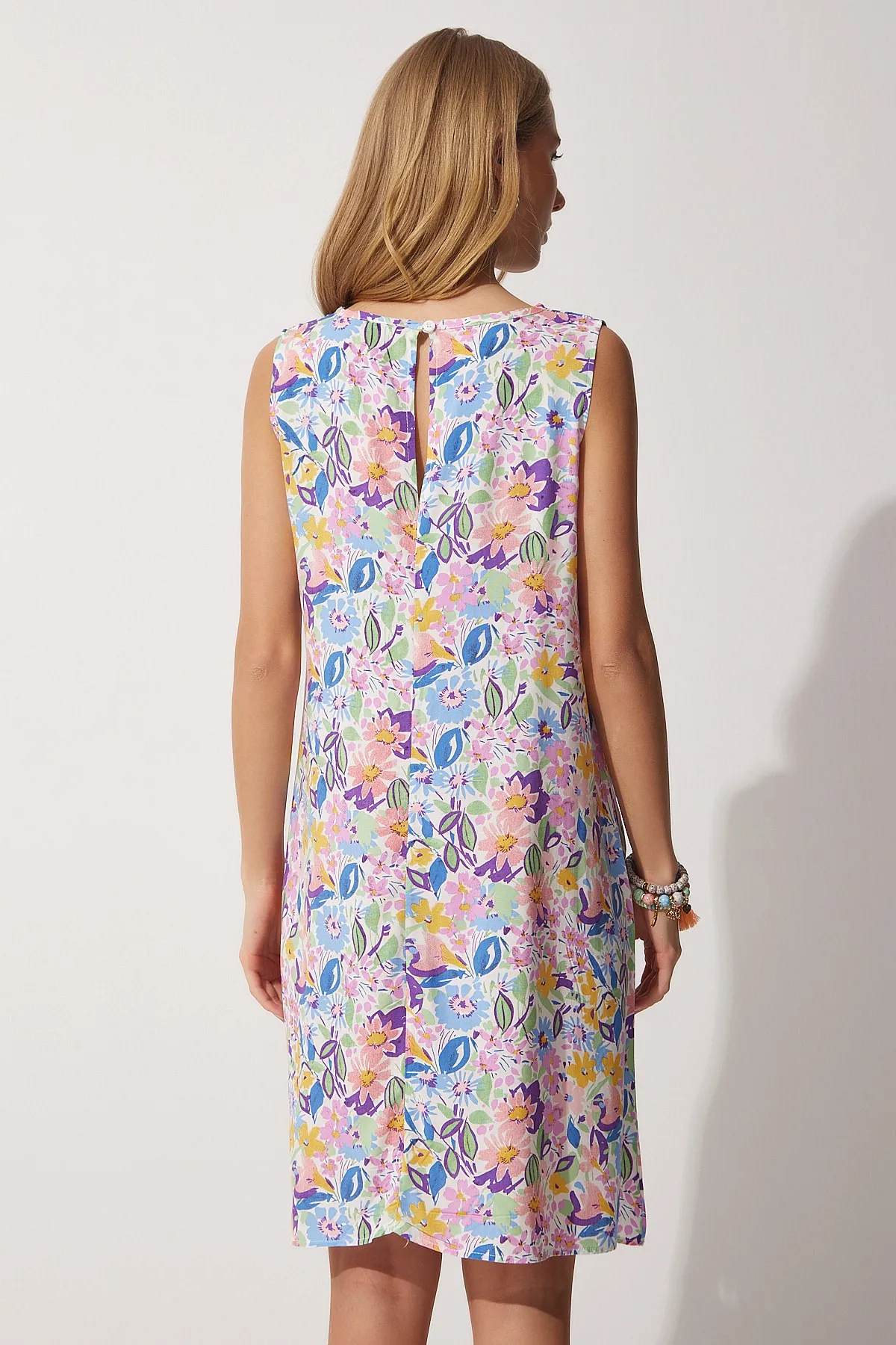 Happiness İstanbul  Rosa-gelbes gemustertes Leinen-Viskose-Minikleid für Damen BH00343