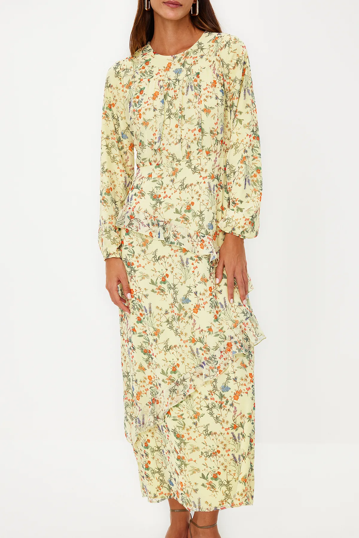 Trendyol Modest  Gewebtes Kleid mit Lagenrock aus grünem Chiffon TCTSS24EB00032