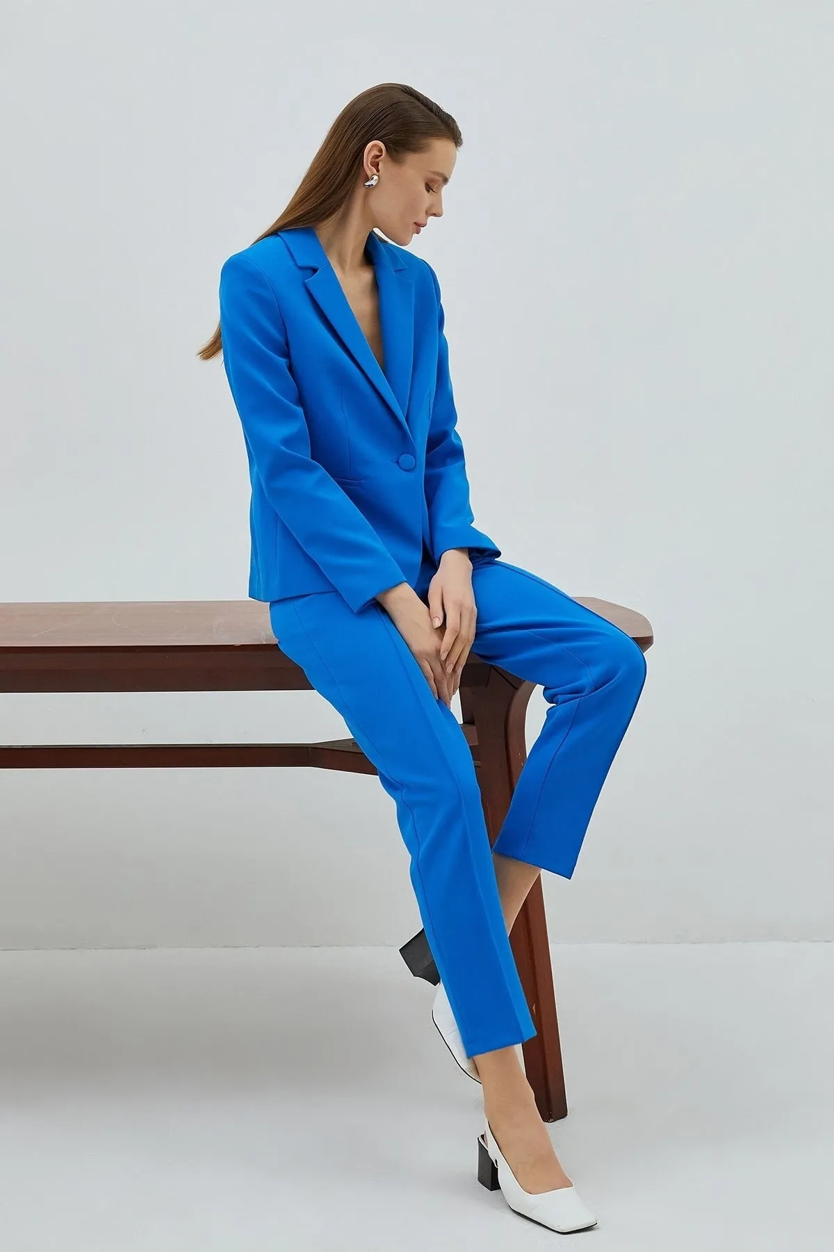 Koton  Gerippte Slim-Fit-Stoffhose für Damen mit hohem Bund