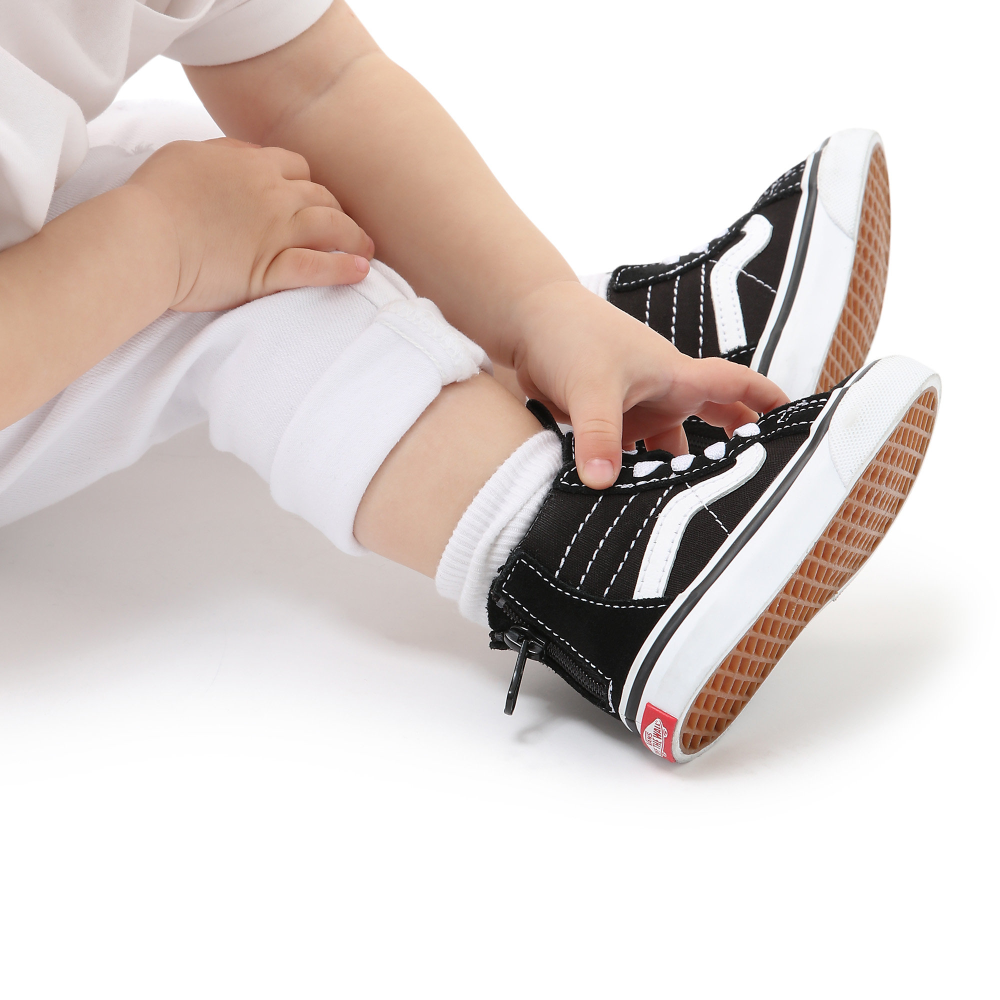 Vans SK8 Hi Zip VN000XG5Y28 / schwarz