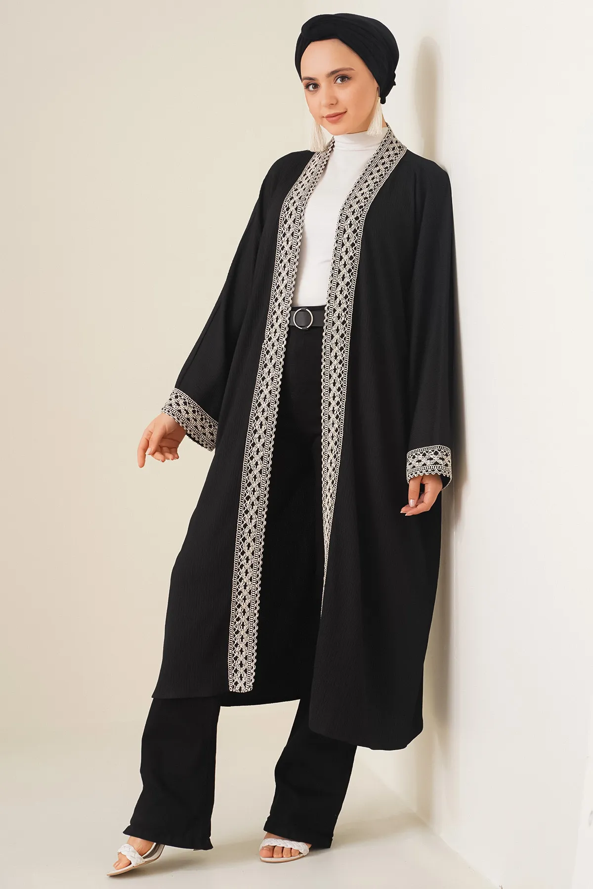 Bigdart  5865 Langer Kimono aus besticktem Strick – Schwarz