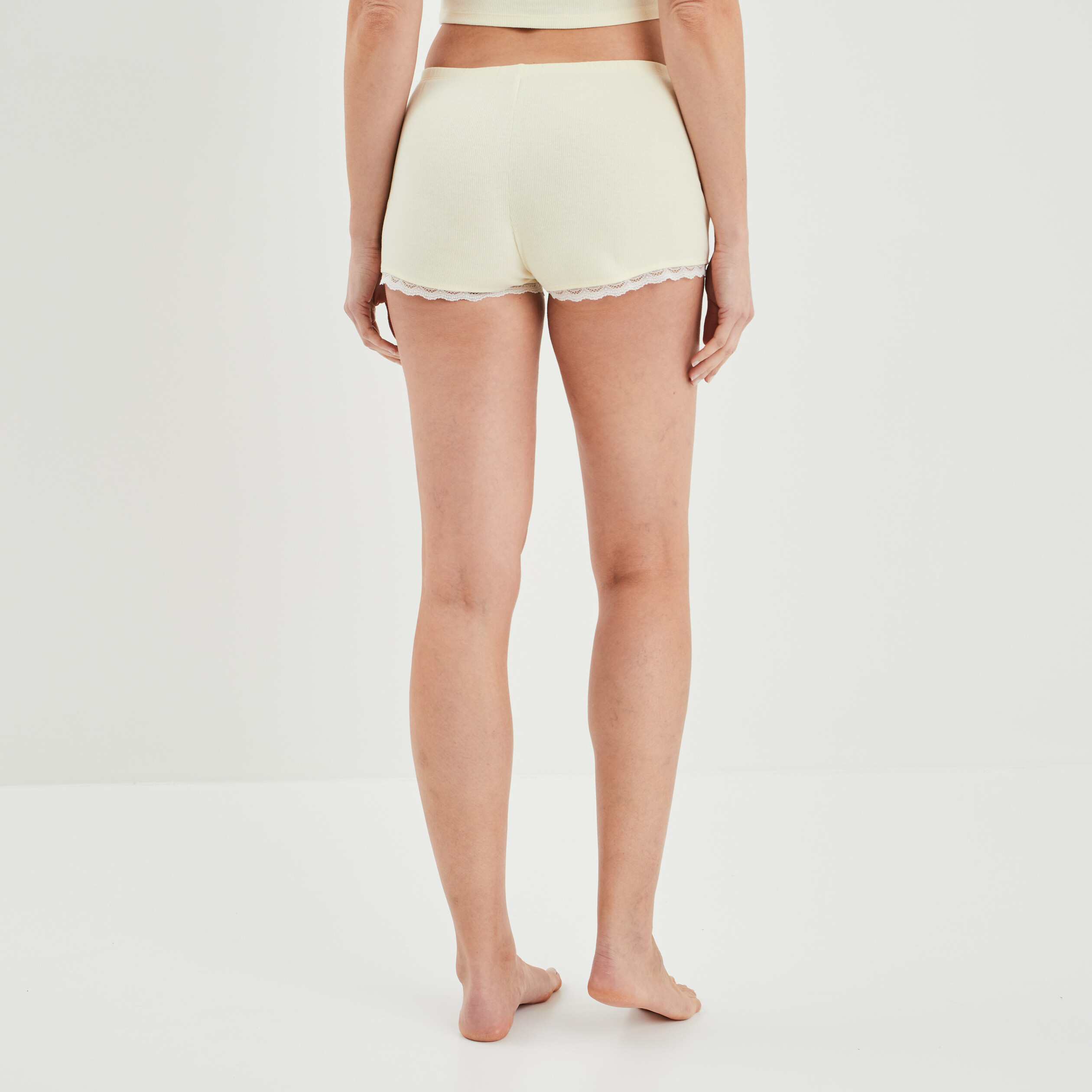 Bas de pyjama short liserés dentelle jaune clair femme | La Halle