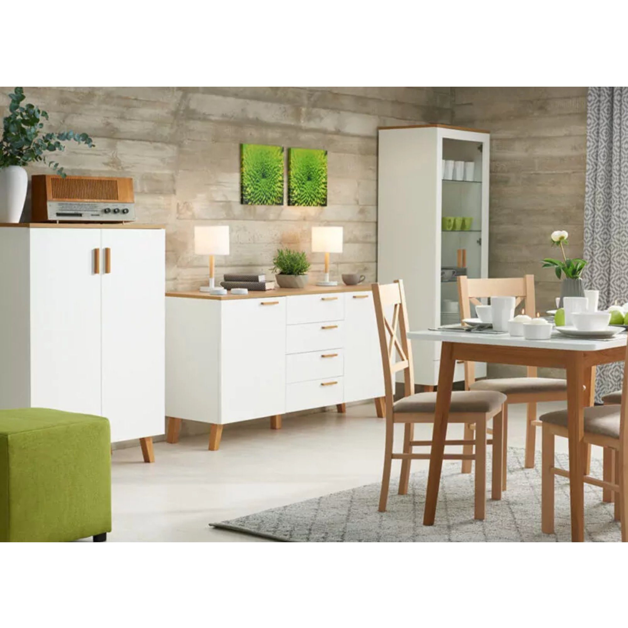 Konsimo Kommode FRISK Türkommode Hochkommode, 6 Einlegeböden, 4 Türen, Skandinavischer Stil