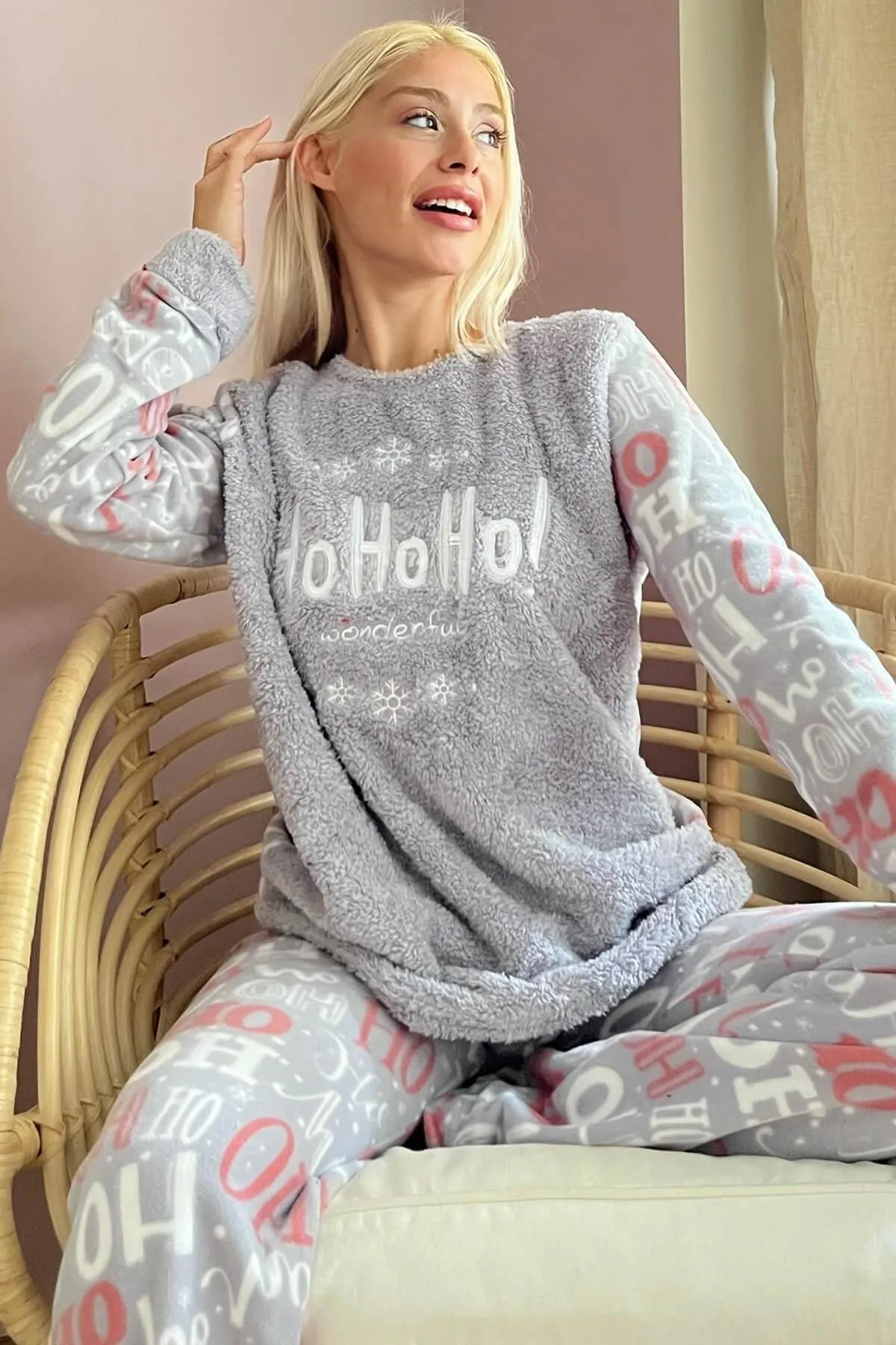 Pijamaevi  Graues Hoho-gemustertes Plüsch-Pyjama-Set für Damen