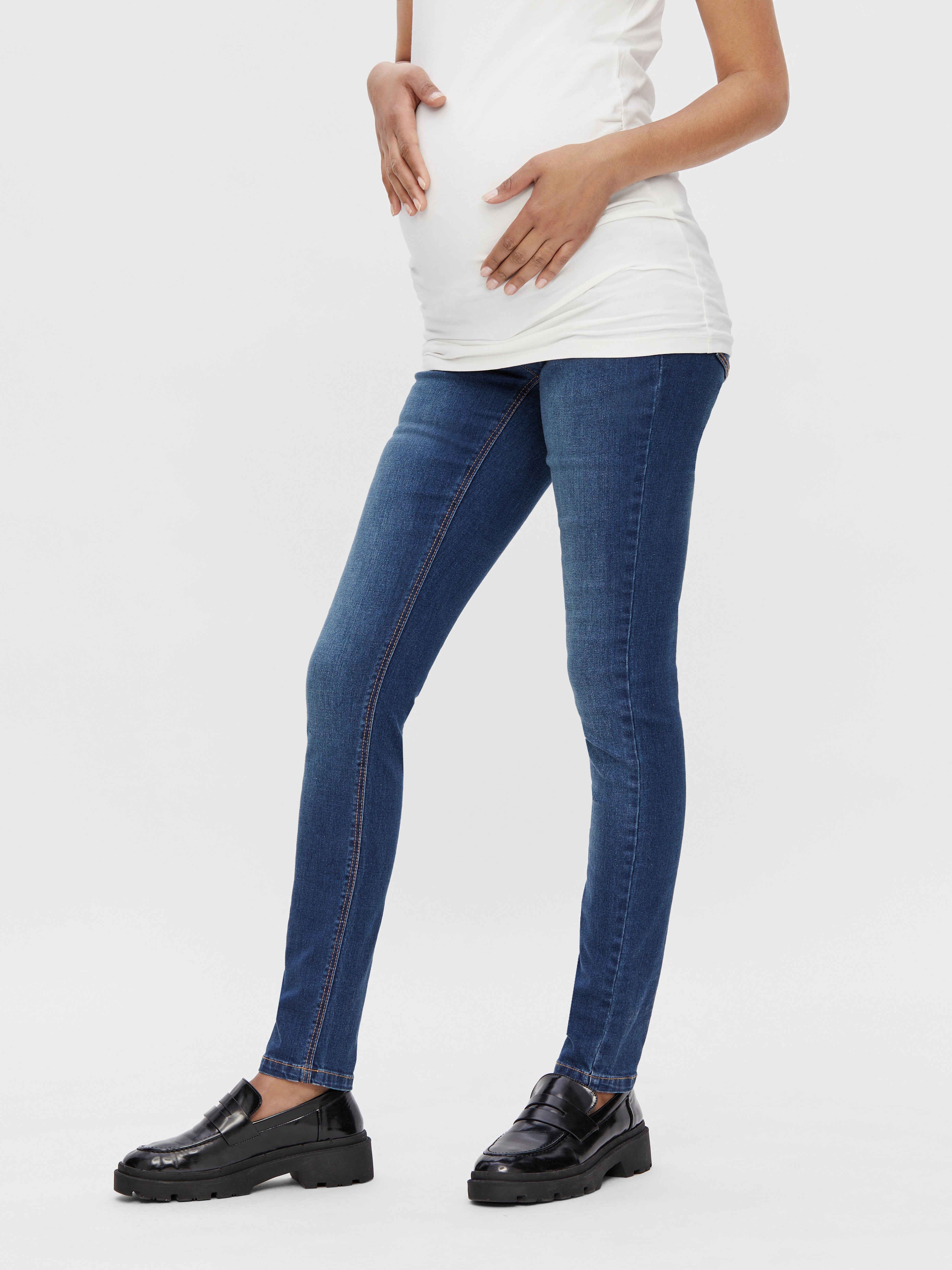 Umstands-jeans