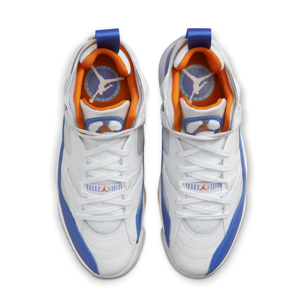 NIKE JORDAN Jumpman Two Trey DO1925-148 / weiss
