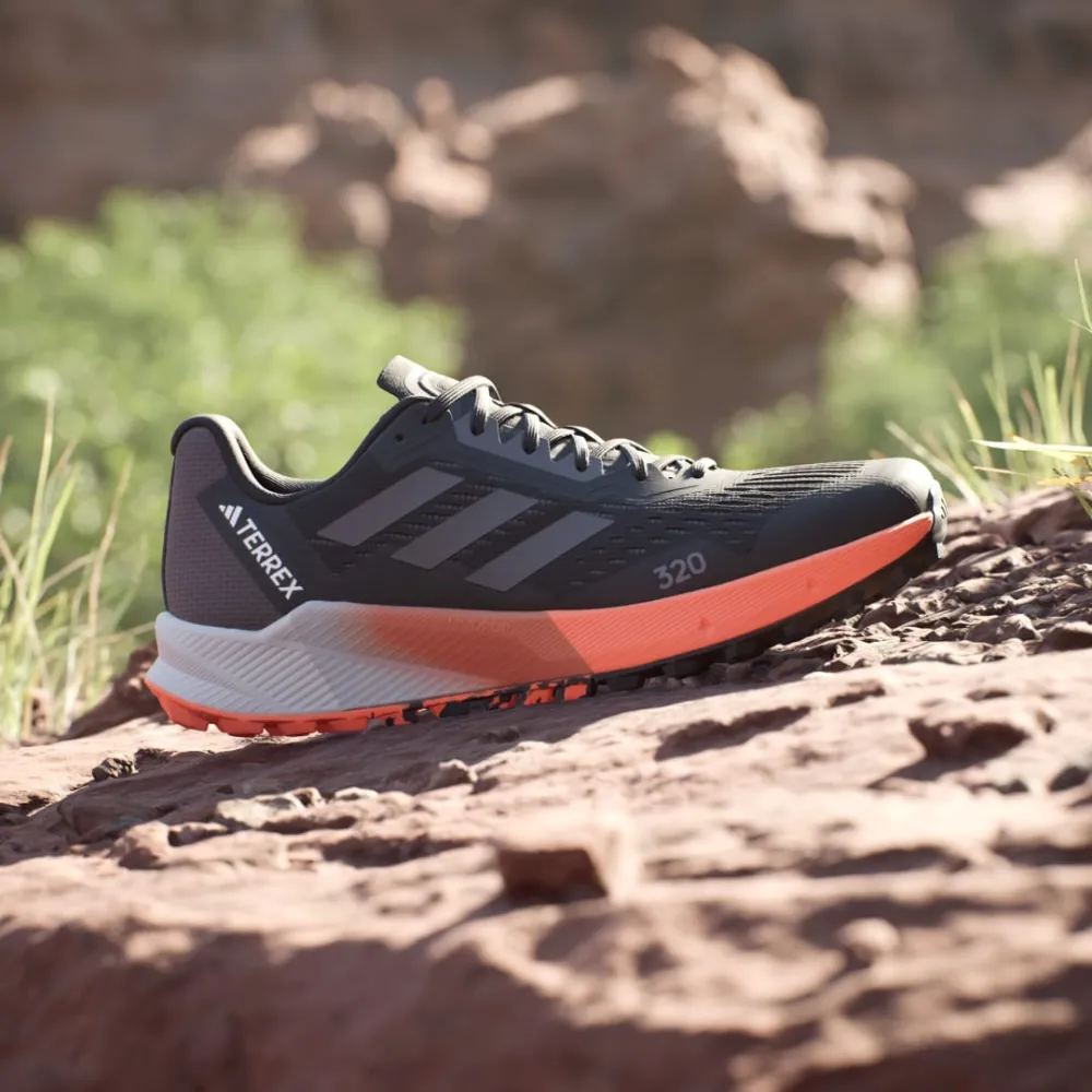 adidas Agravic Flow 2 IG8018 / schwarz