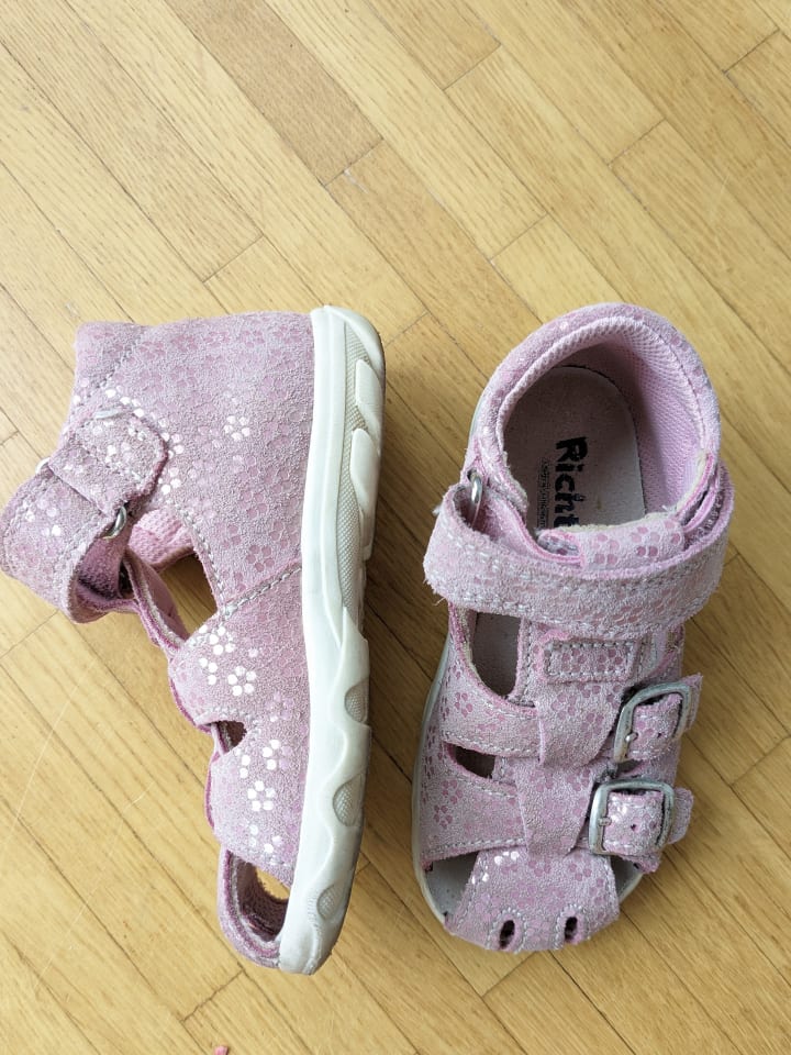 Richter Shoes Richter Leder Halbsandalen in Rosa mit Glitzer Blümchen günstig kaufen 24
