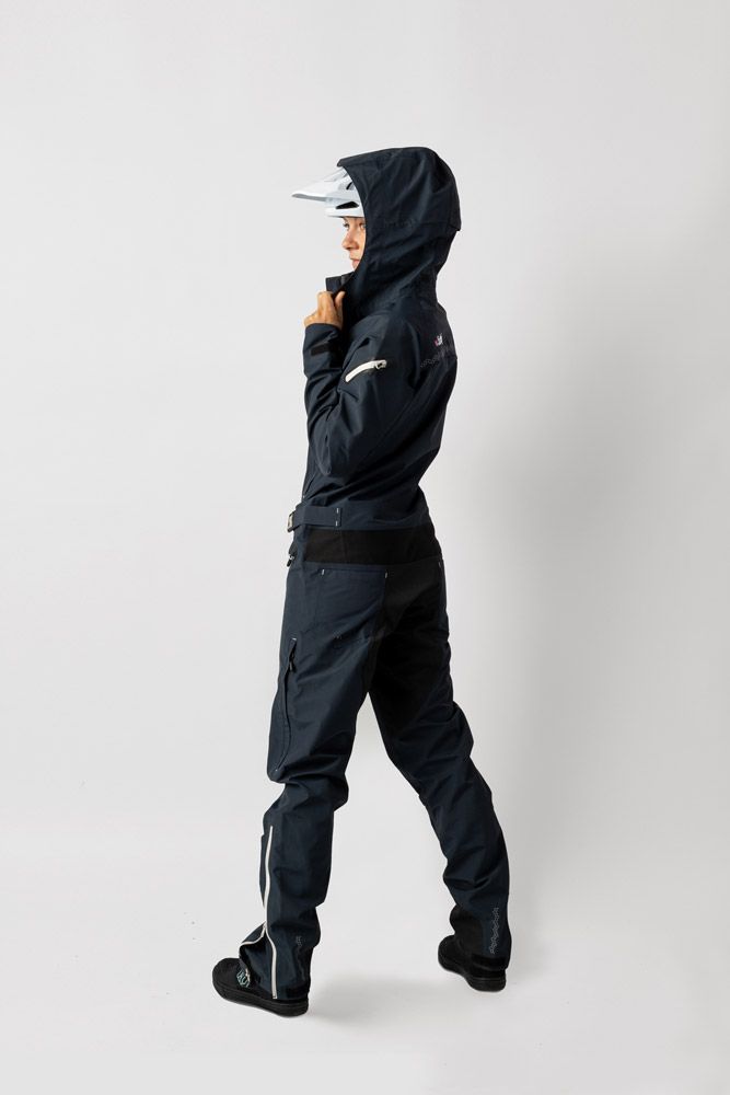 dirtlej DirtSuit Core Edition - Damen Matschoverall kaufen | Bike-Discount