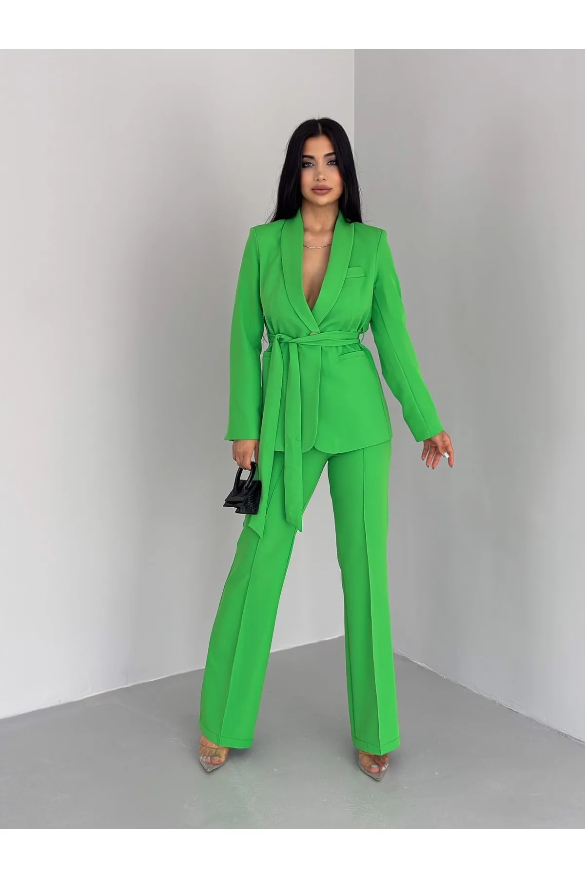 ZF BUTİK  Set aus Jacke und Hose mit Gürtel