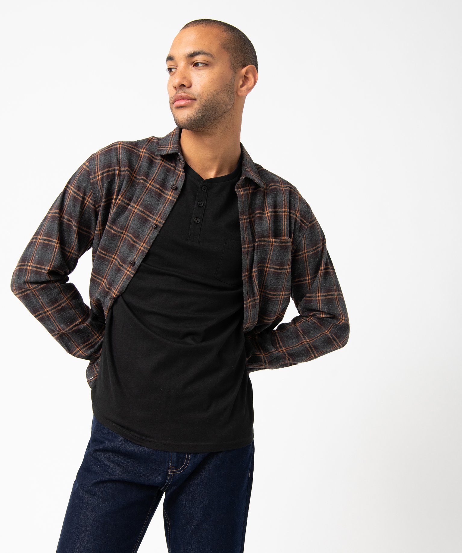 Tee-shirt à manches longues et col tunisien homme noir | GEMO