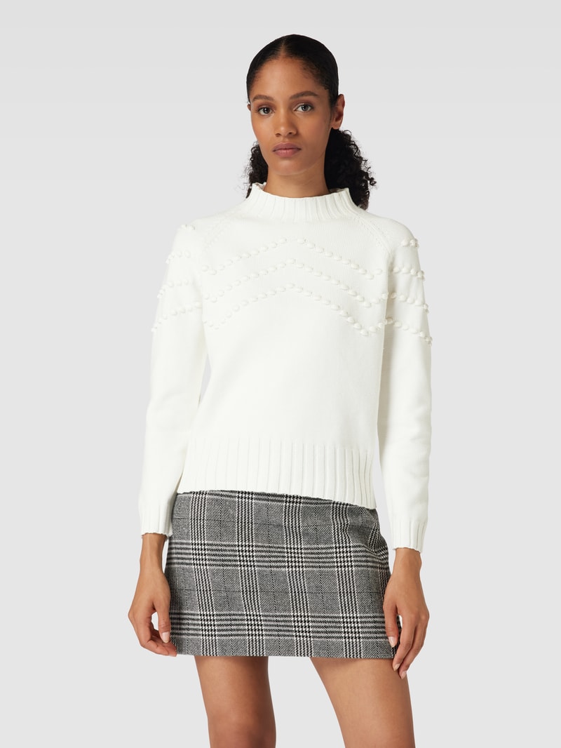 Strickpullover mit Stehkragen in offwhite