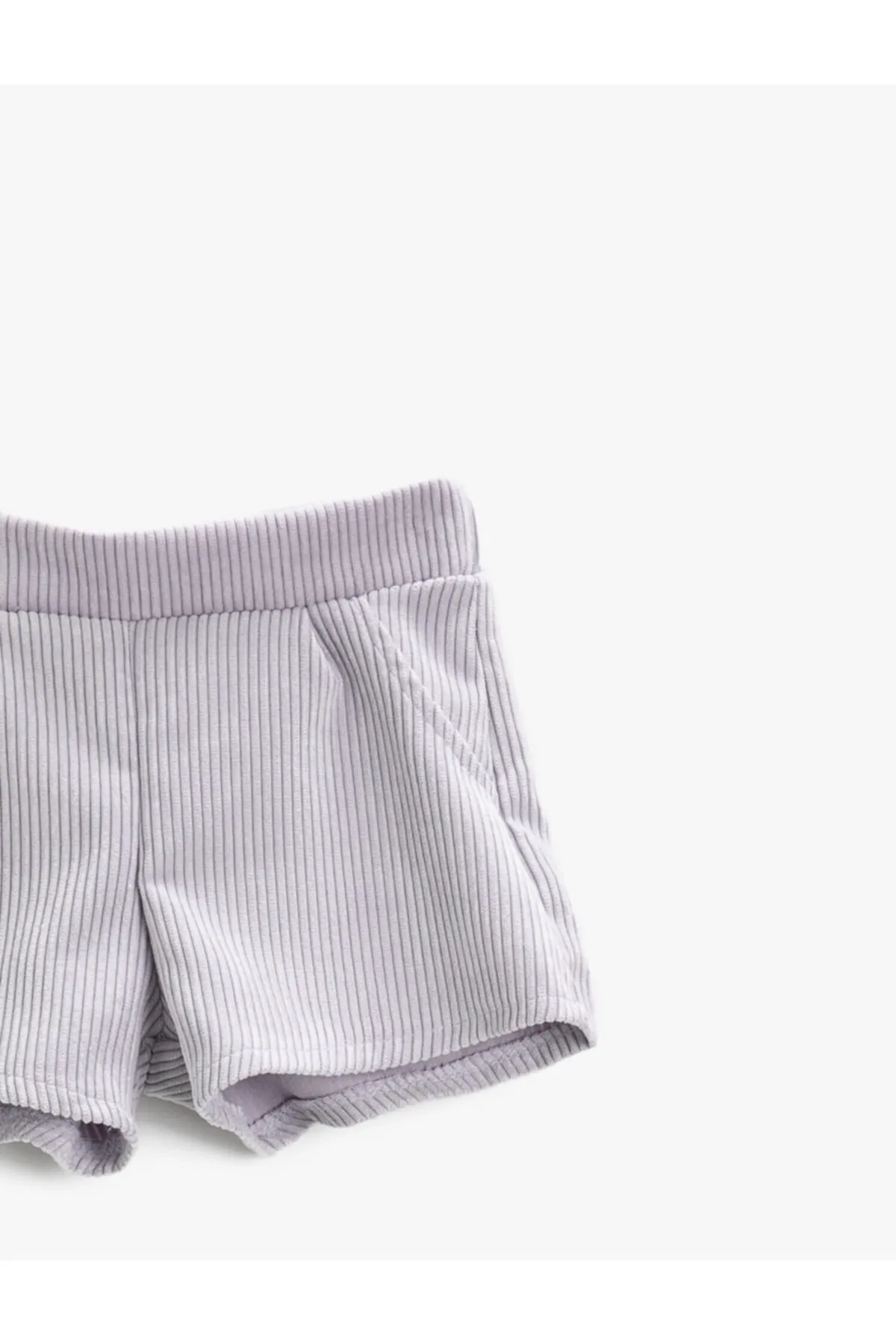 Koton  Kurze Shorts mit Taschen