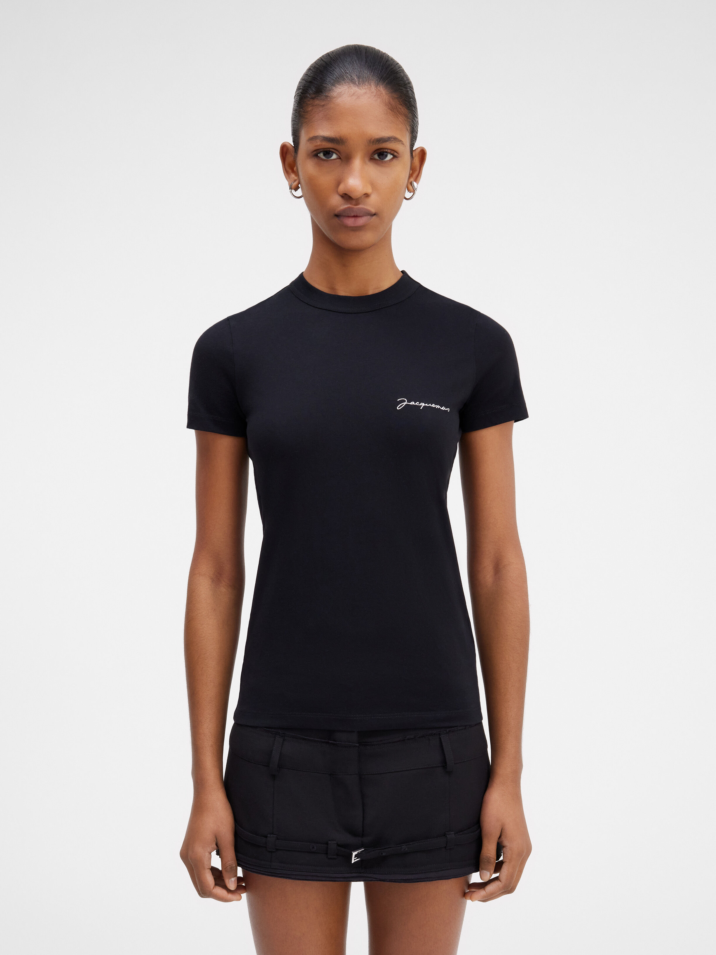 Le t-shirt brodé