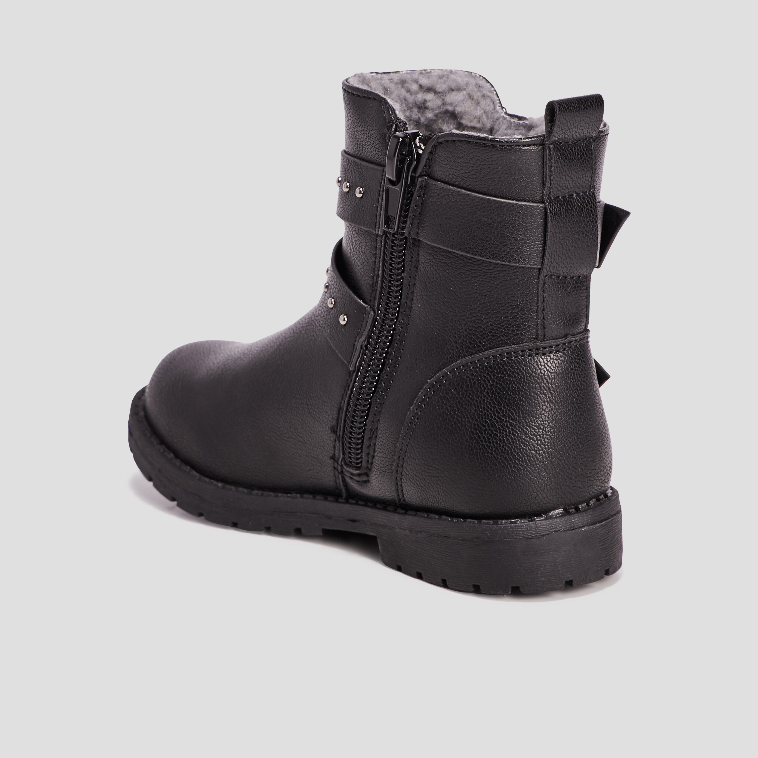 Bottines avec brides et clous noir fille | La Halle