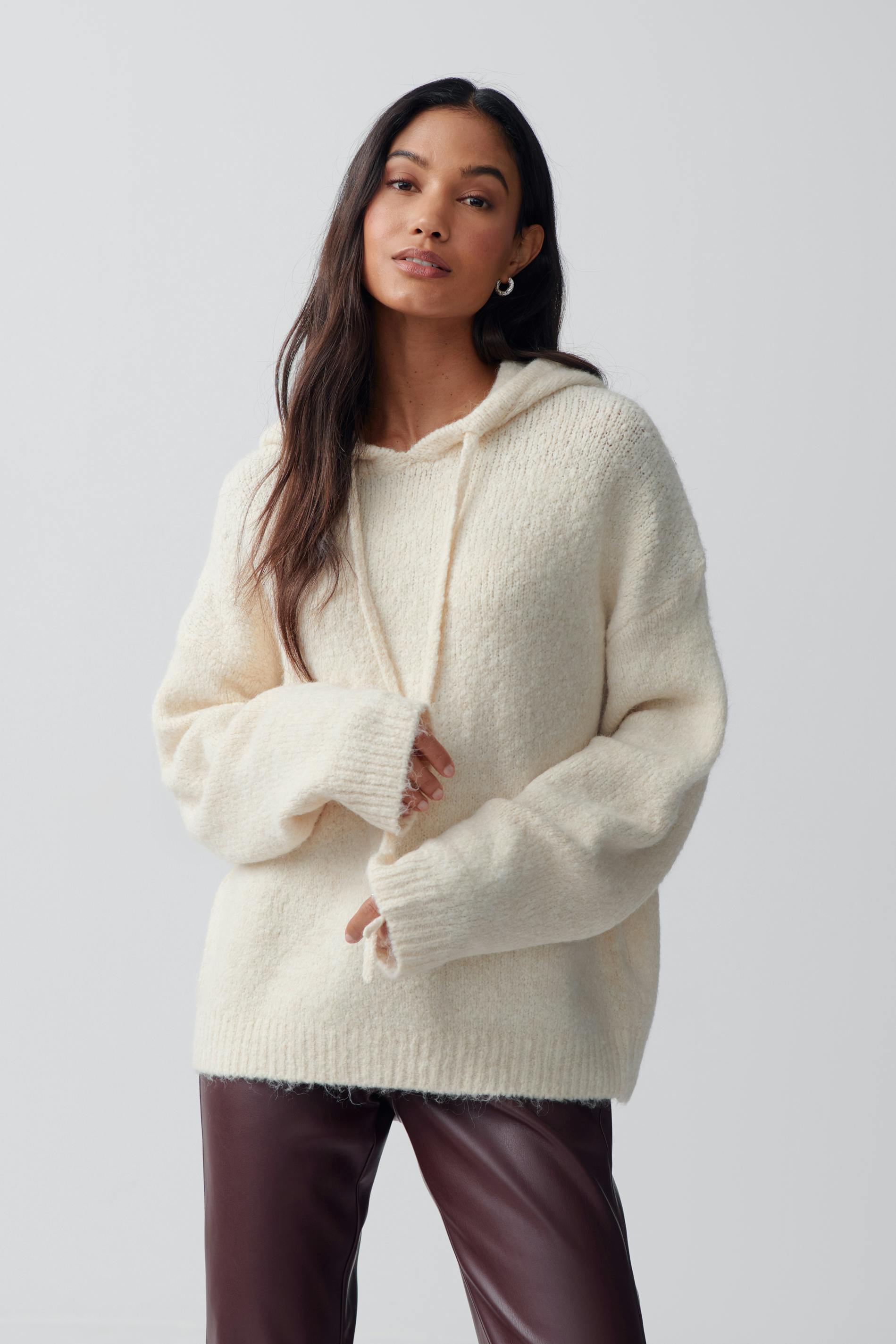 Knitted hoodie