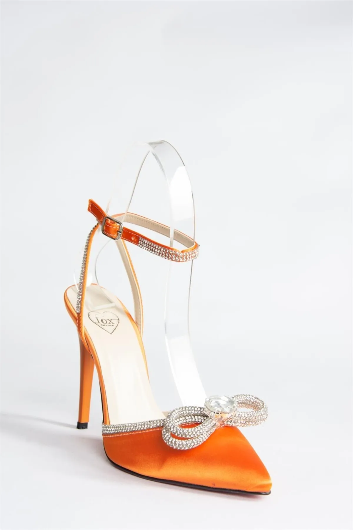Fox Shoes  Damen-Schuhe mit Absatz aus orangefarbenem Satinstoff in Steinoptik K654051204