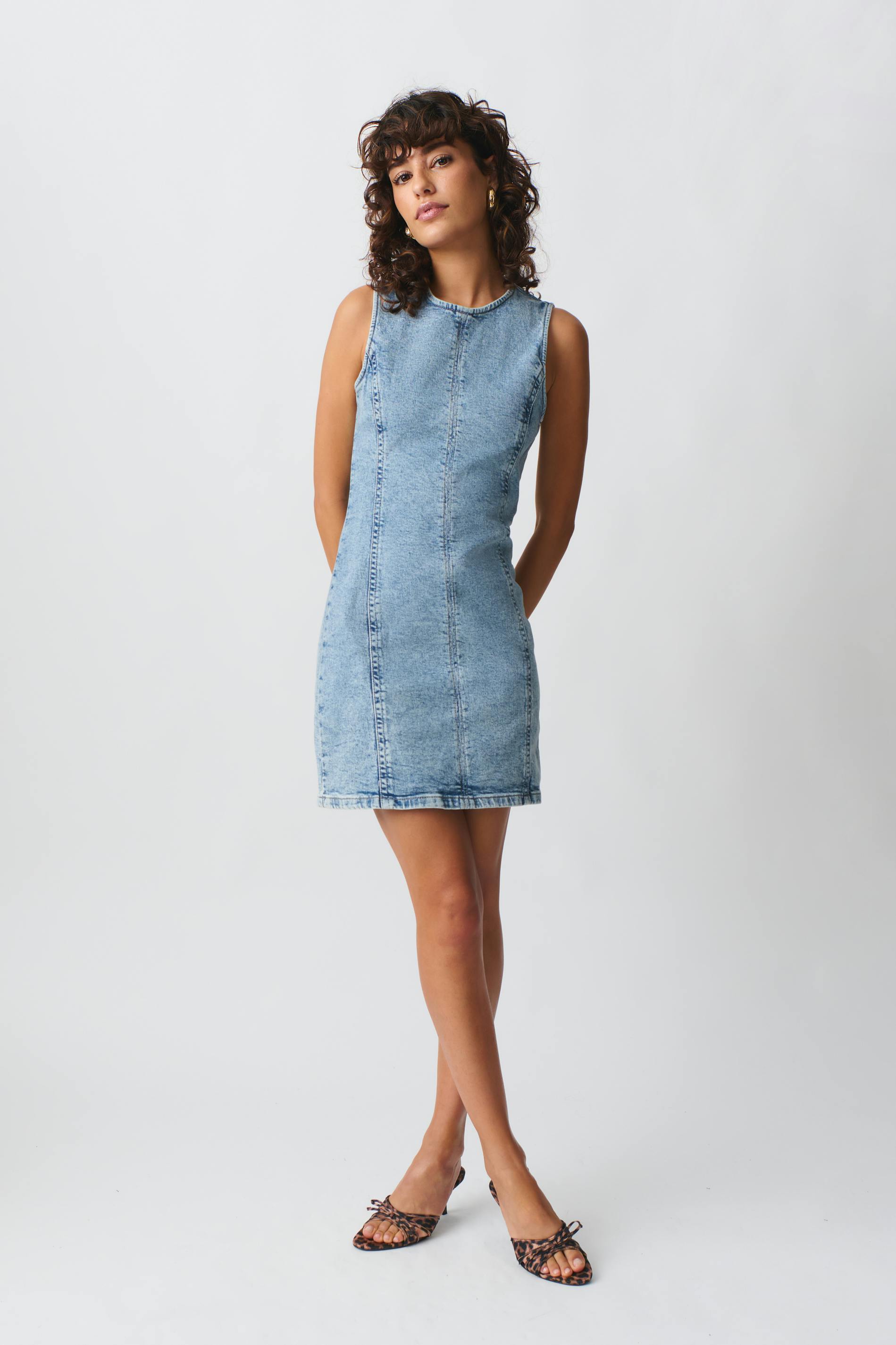 Short denim dress