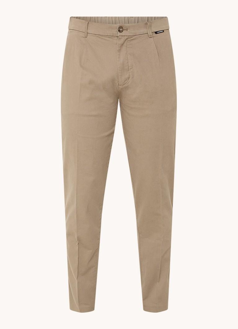 Calvin Klein sašaurinātas piegriezuma chino krekls ar sānu kabatām