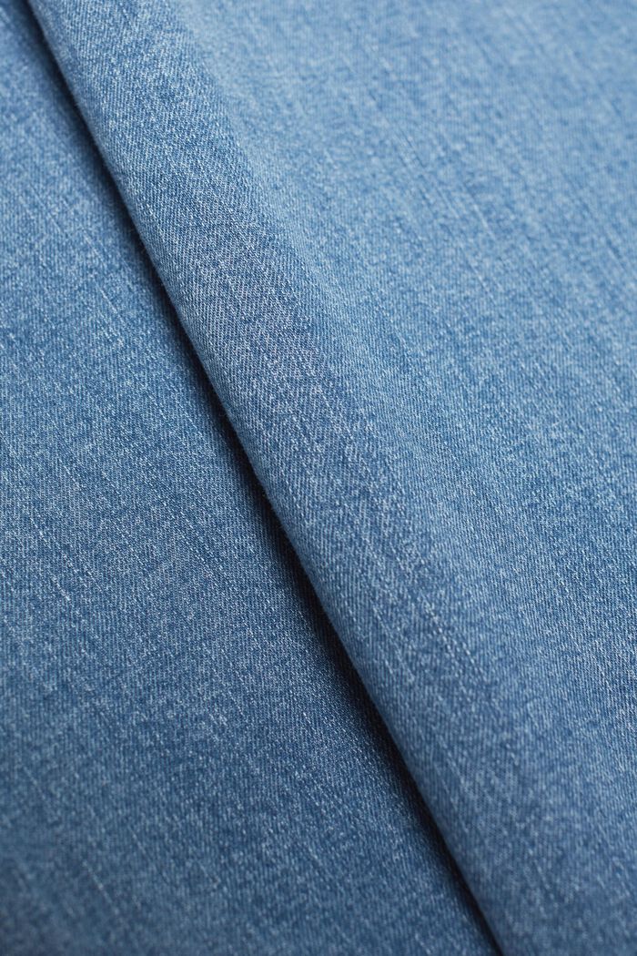 Jeans mit weitem Bein