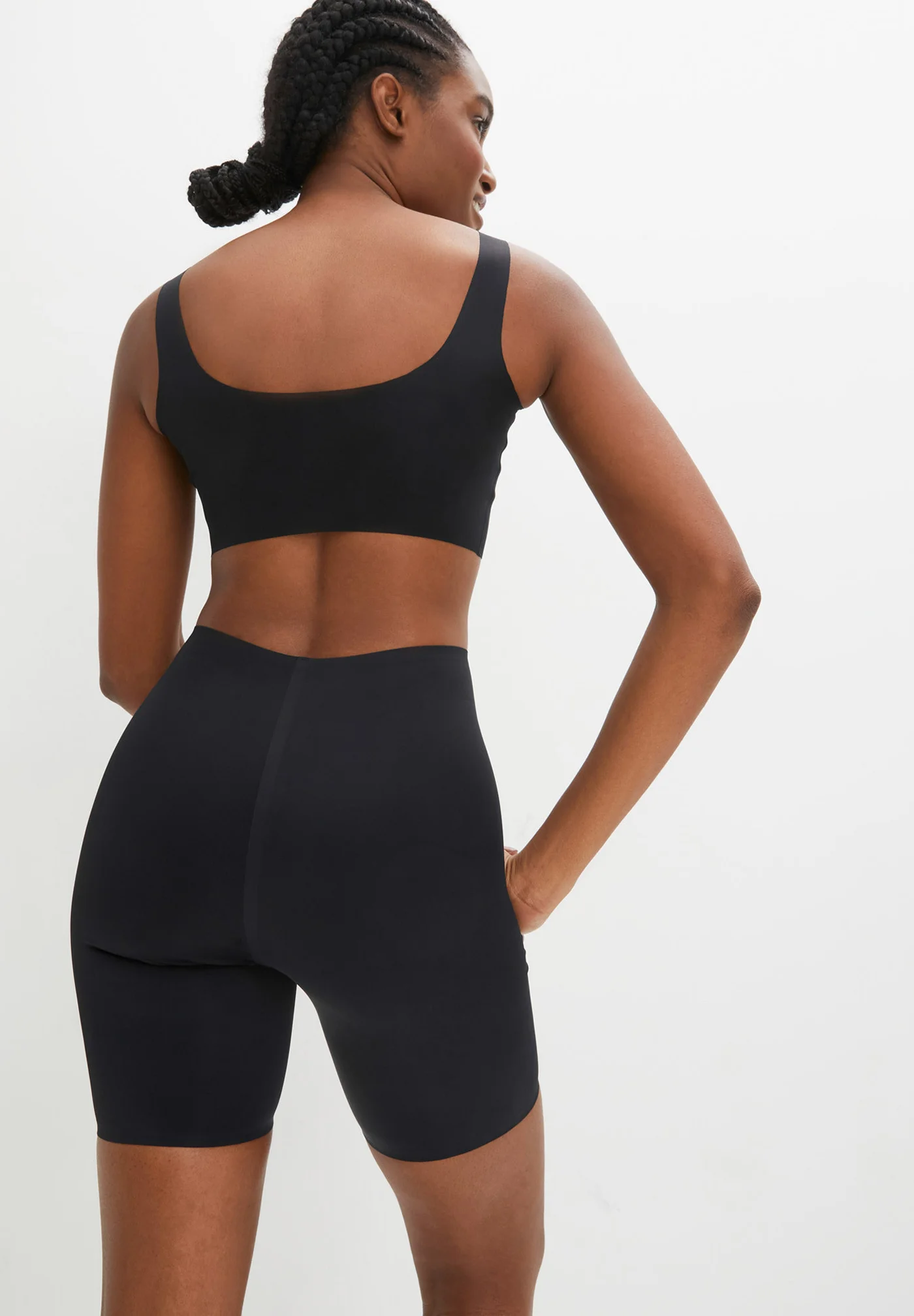 Bonprix FEEL COMFORT LASERCUT RADLER - Pantalones cortos