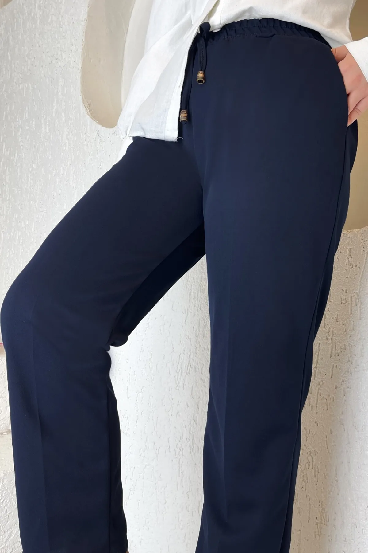 InStyle  Lycra-Hose aus doppeltem Stoff mit elastischem Bund – Marineblau