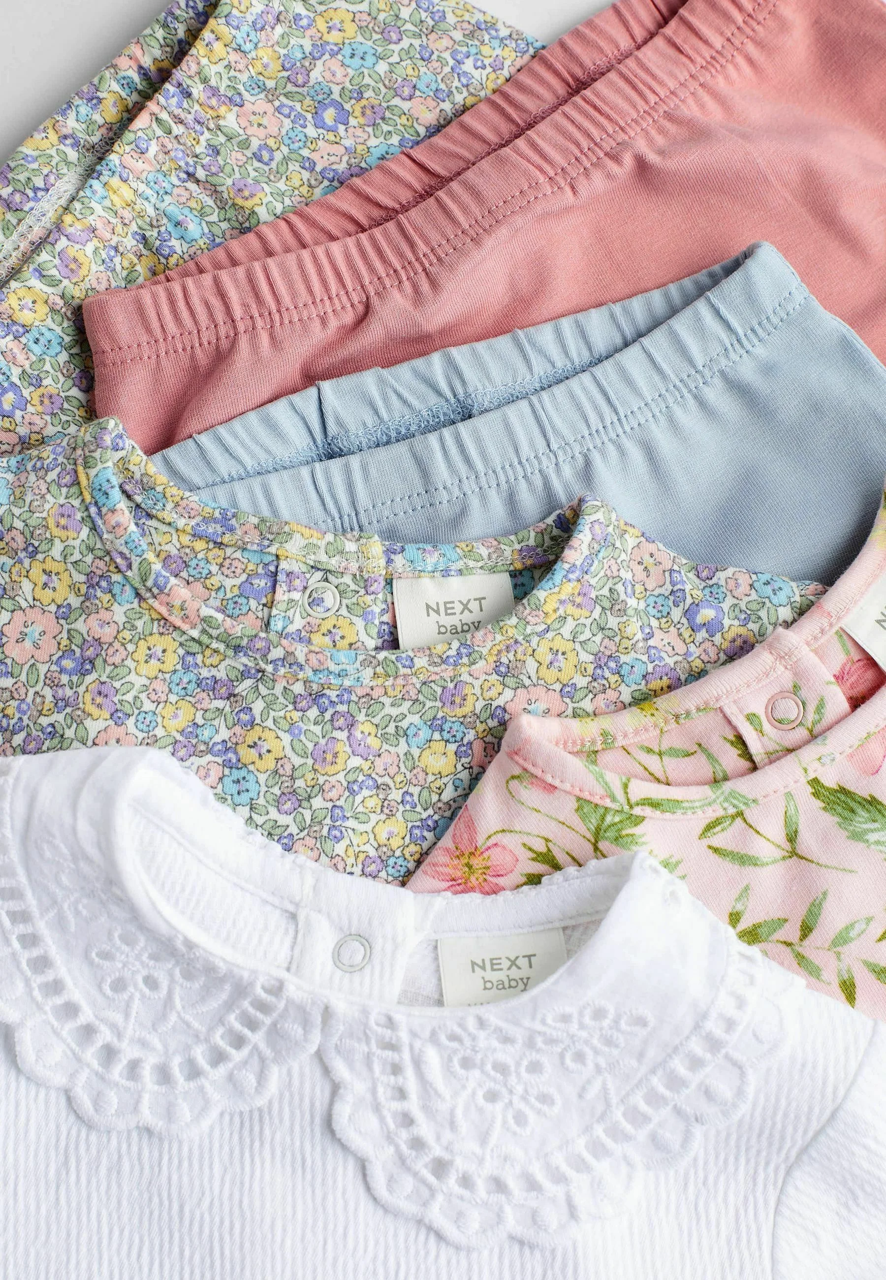 Siguiente CONJUNTO ESTÁNDAR DE 6 PIEZAS - Leggings