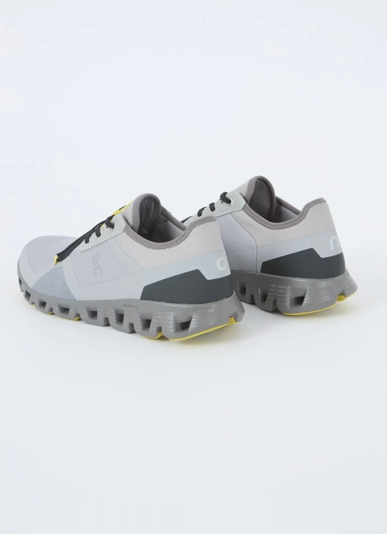 Zapatillas Cloud X 3 cu detalii pe mânecă