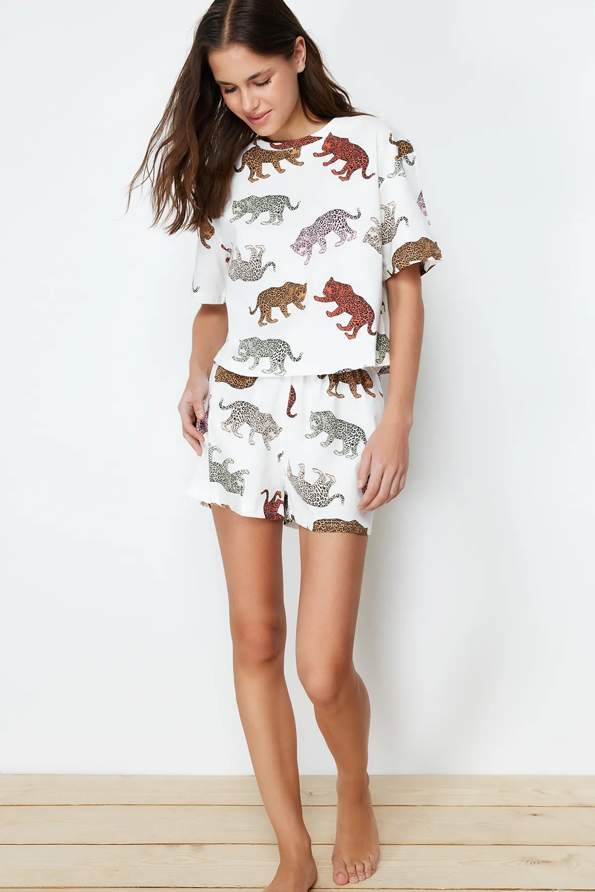 Trendyol Collection  Damen-Pyjama-Set aus 100 % Baumwolle mit Tiermuster, ecrufarben THMSS24PT00078