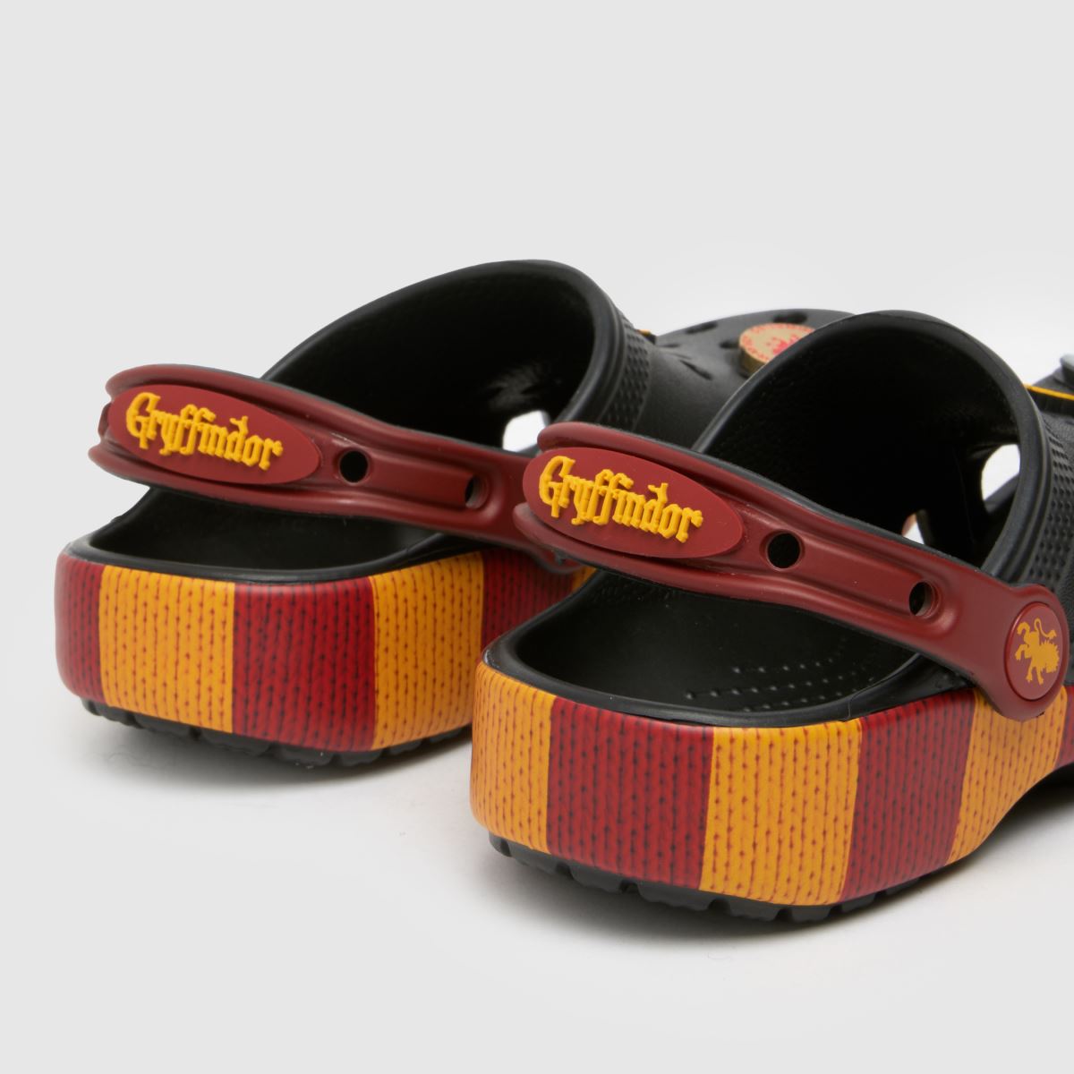 Crocs fekete és piros griffendéles klumpa junior szandál