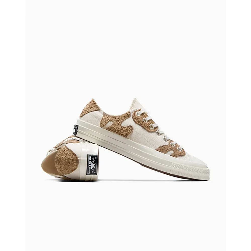 Converse Chuck 70 Vintage Suede Patch A10232C / weiss