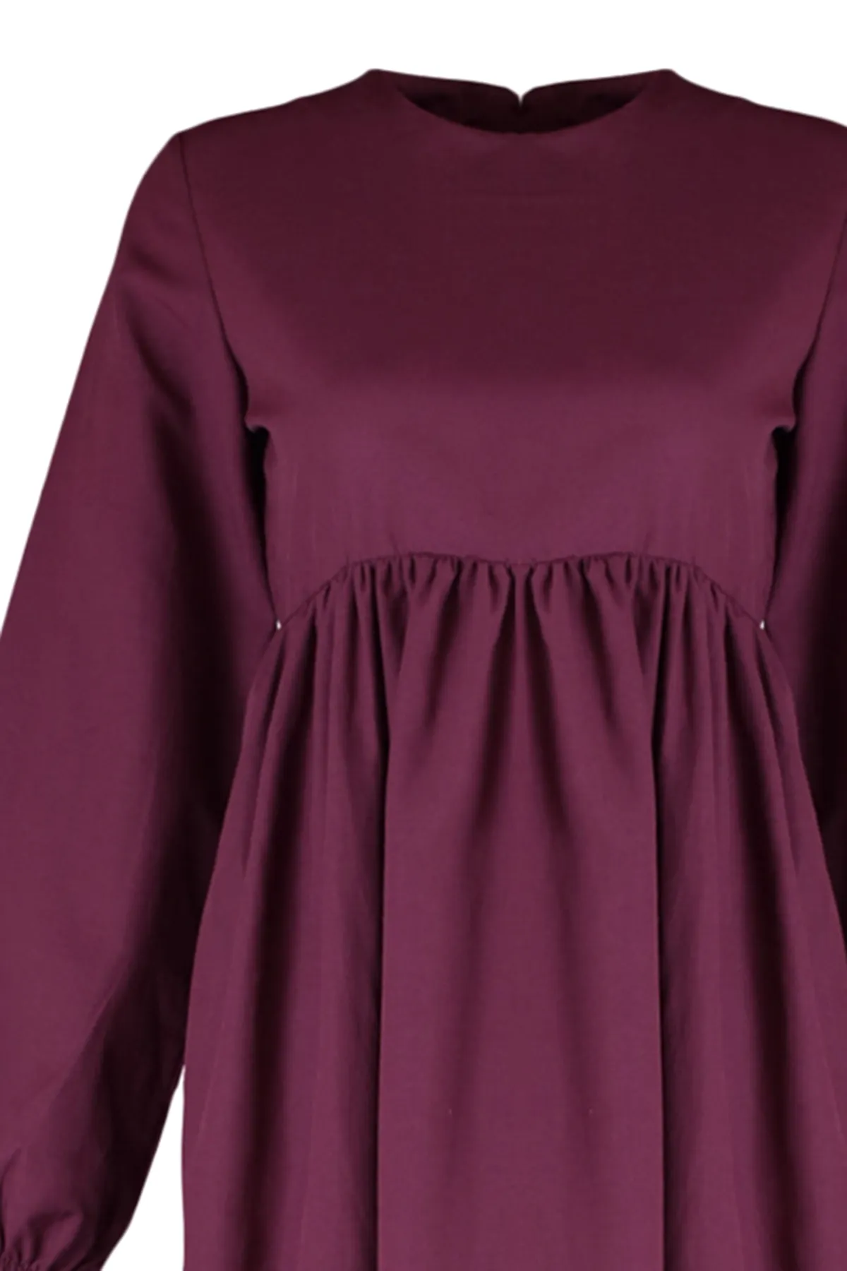 Trendyol Modest  Pflaumenfarbenes, gewebtes Kleid aus Baumwolle mit weitem Schnitt und Raffung TCTSS21EL3406