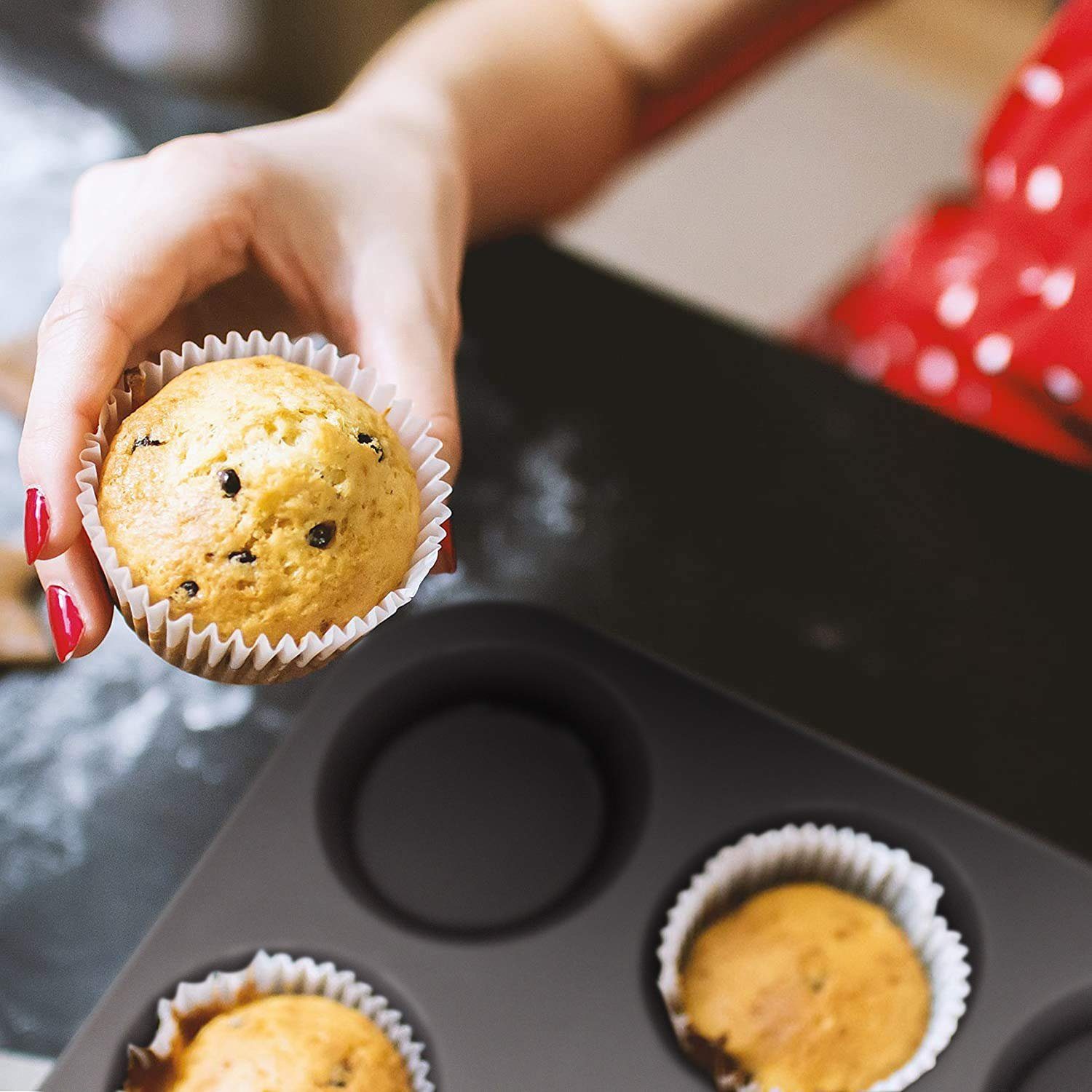 GOURMEO Backblech Silikon Muffinform für 12 Mini Muffins, Silikon, Silikon Backform für 12 kleine Muffins