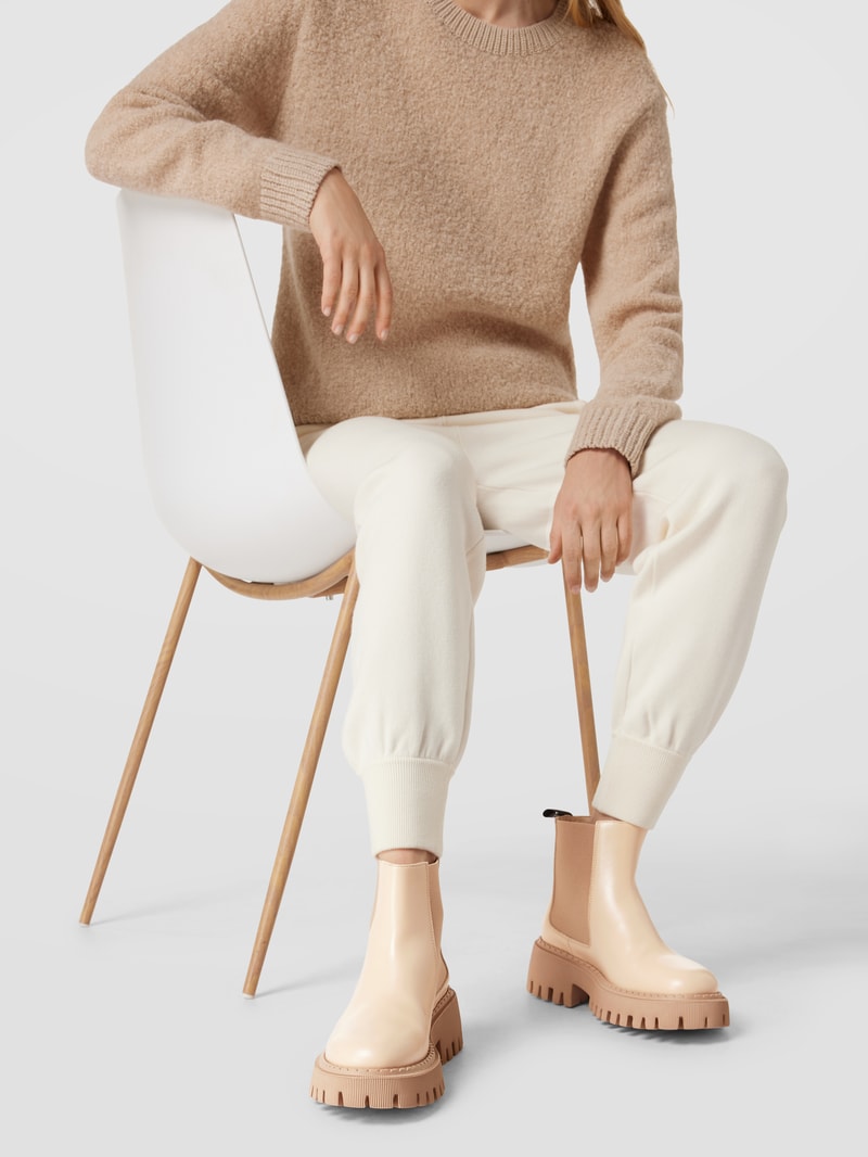 Chelsea Boots mit Label-Detail in beige