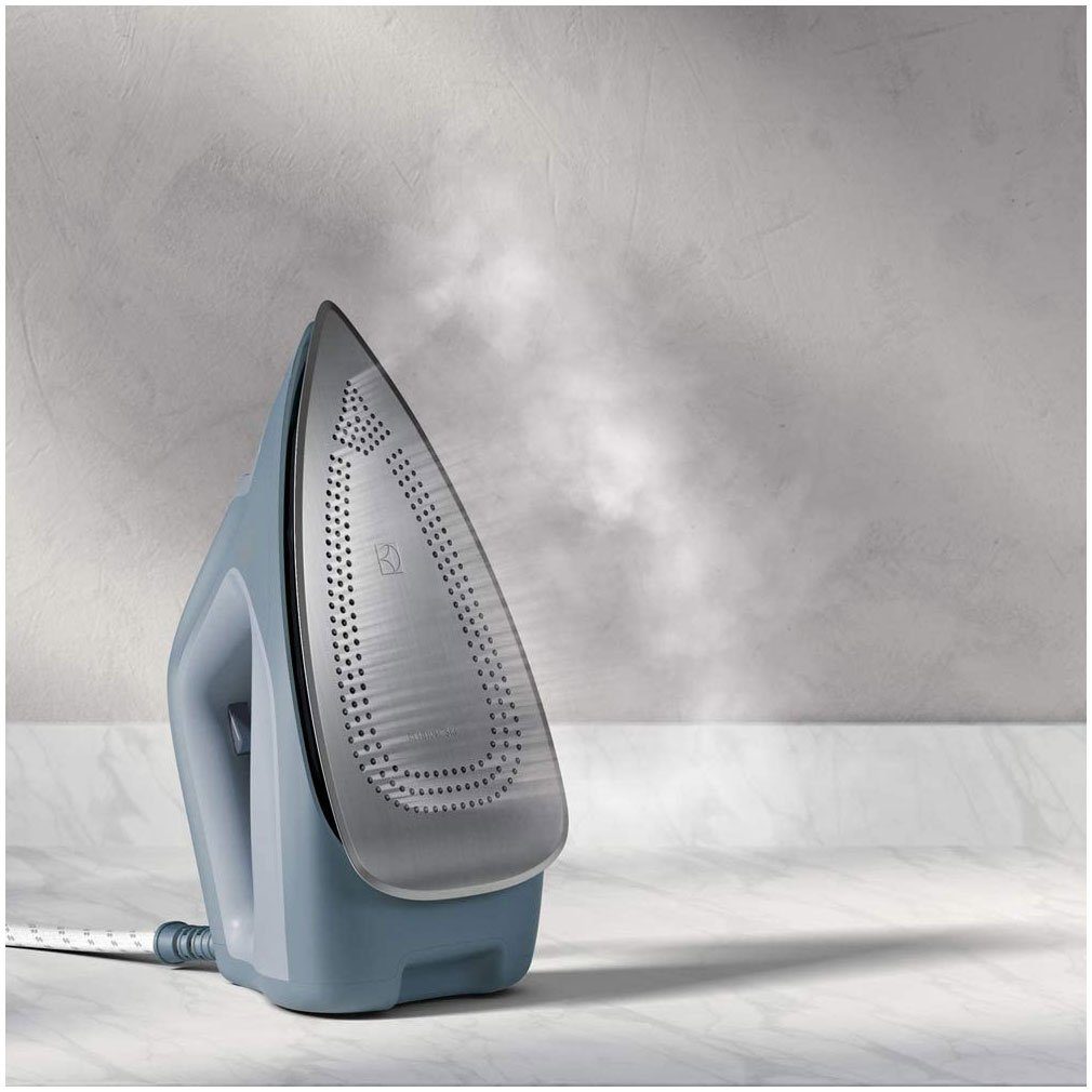 Electrolux Dampfbügelstation E6ST1-6DB Refine 600, 1200 ml Wassertank, jederzeit nachfüllbar, 5,5 bar, 4 Programme, Vertikaldampf, Licht