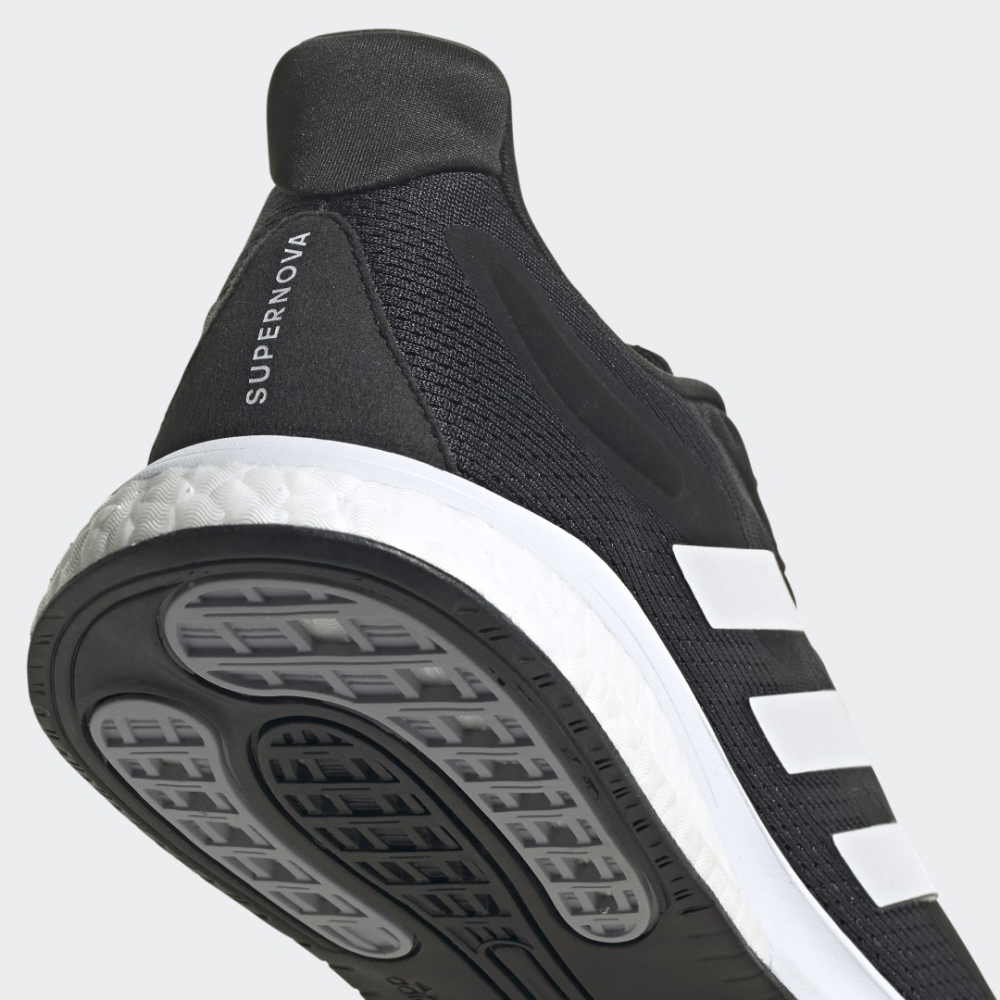 adidas Supernova S42722 / schwarz