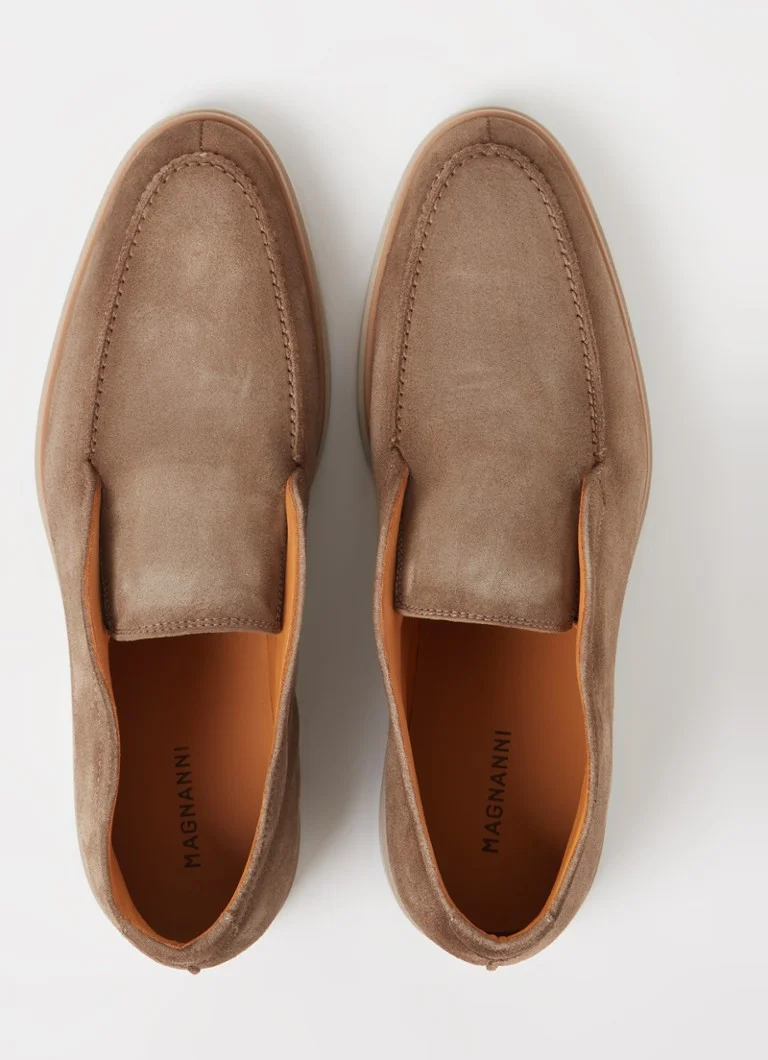 Magnanni suede loafer