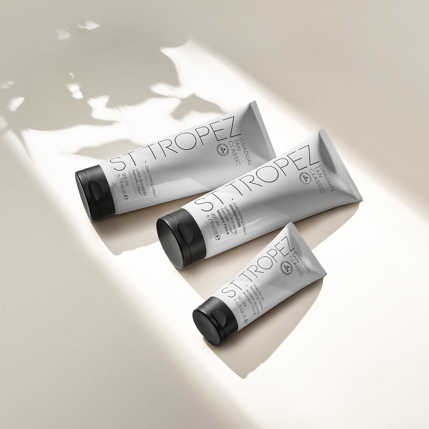 St. Tropez Gradual Tan Classic losion za učvršćivanje tijela za tamnjenje, lagani/srednji